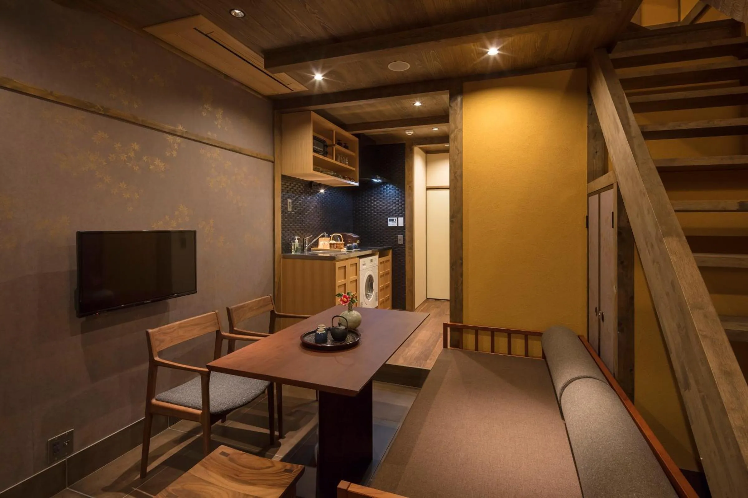 Kitchen or kitchenette in Hanagoromo Machiya House