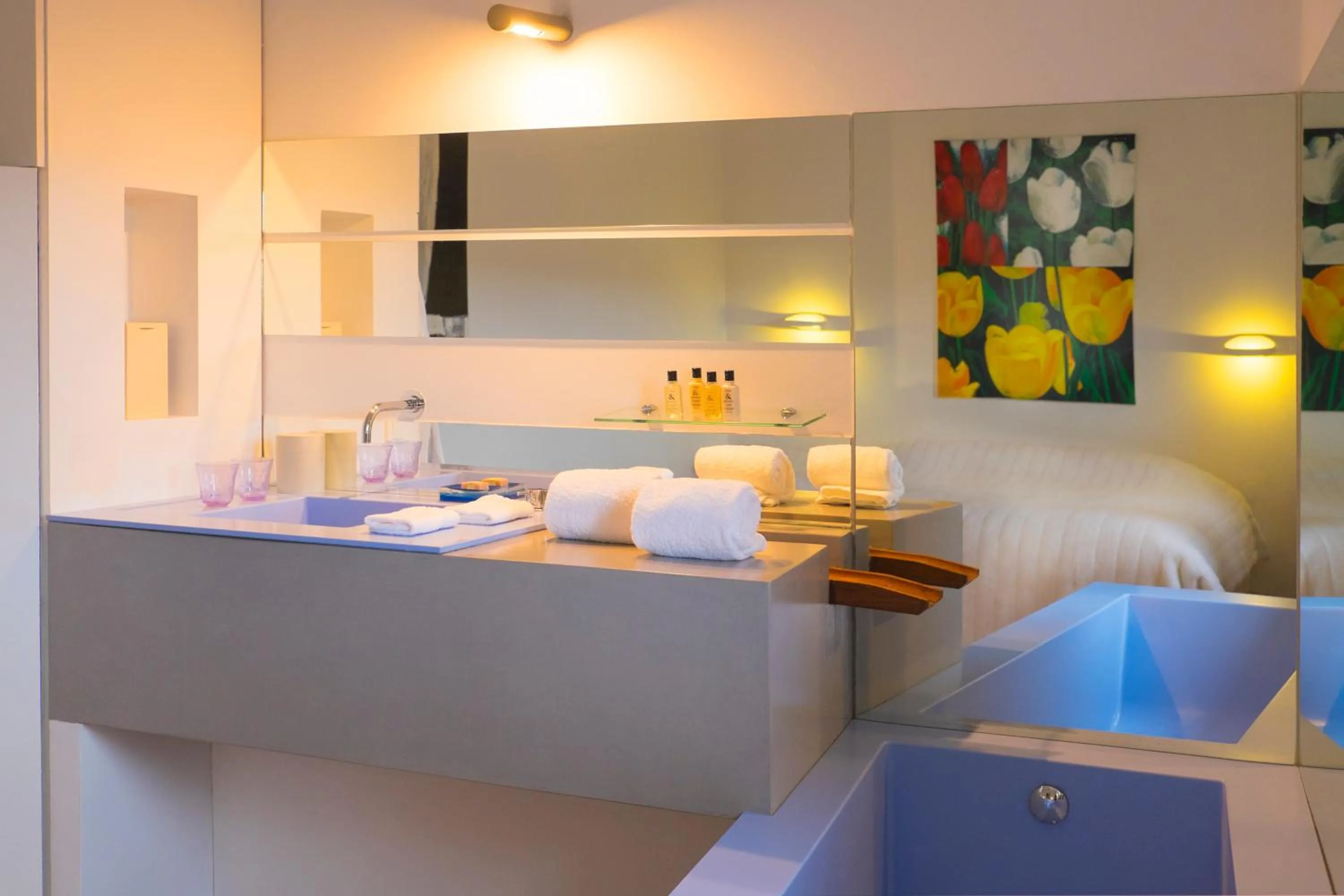 Bathroom, Bed in Domaine des Andéols