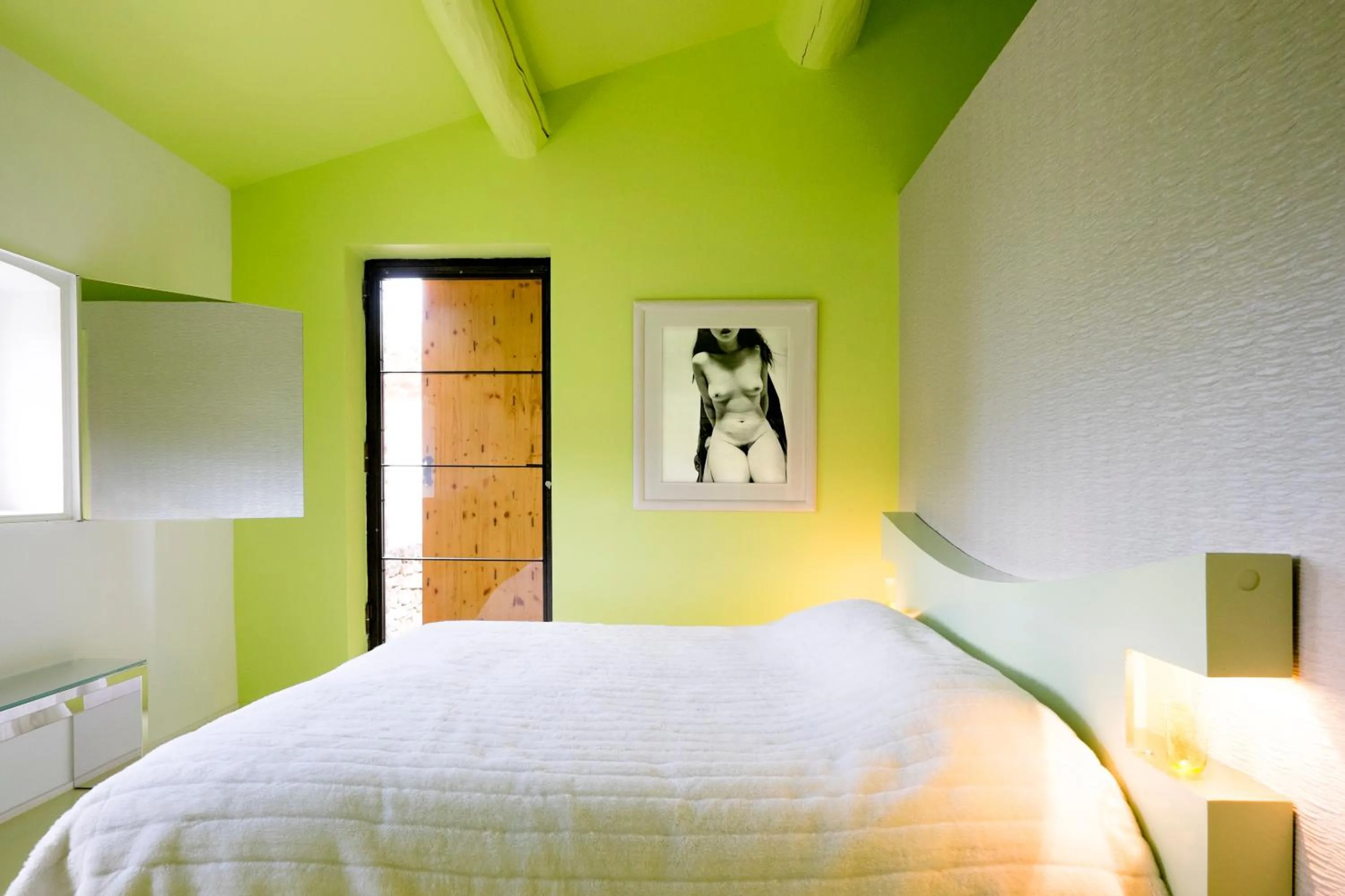 Balcony/Terrace, Bed in Domaine des Andéols