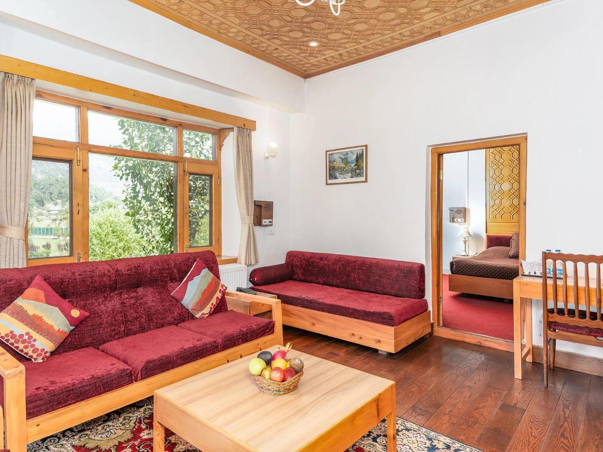 Living room in Pahalgam Hotel