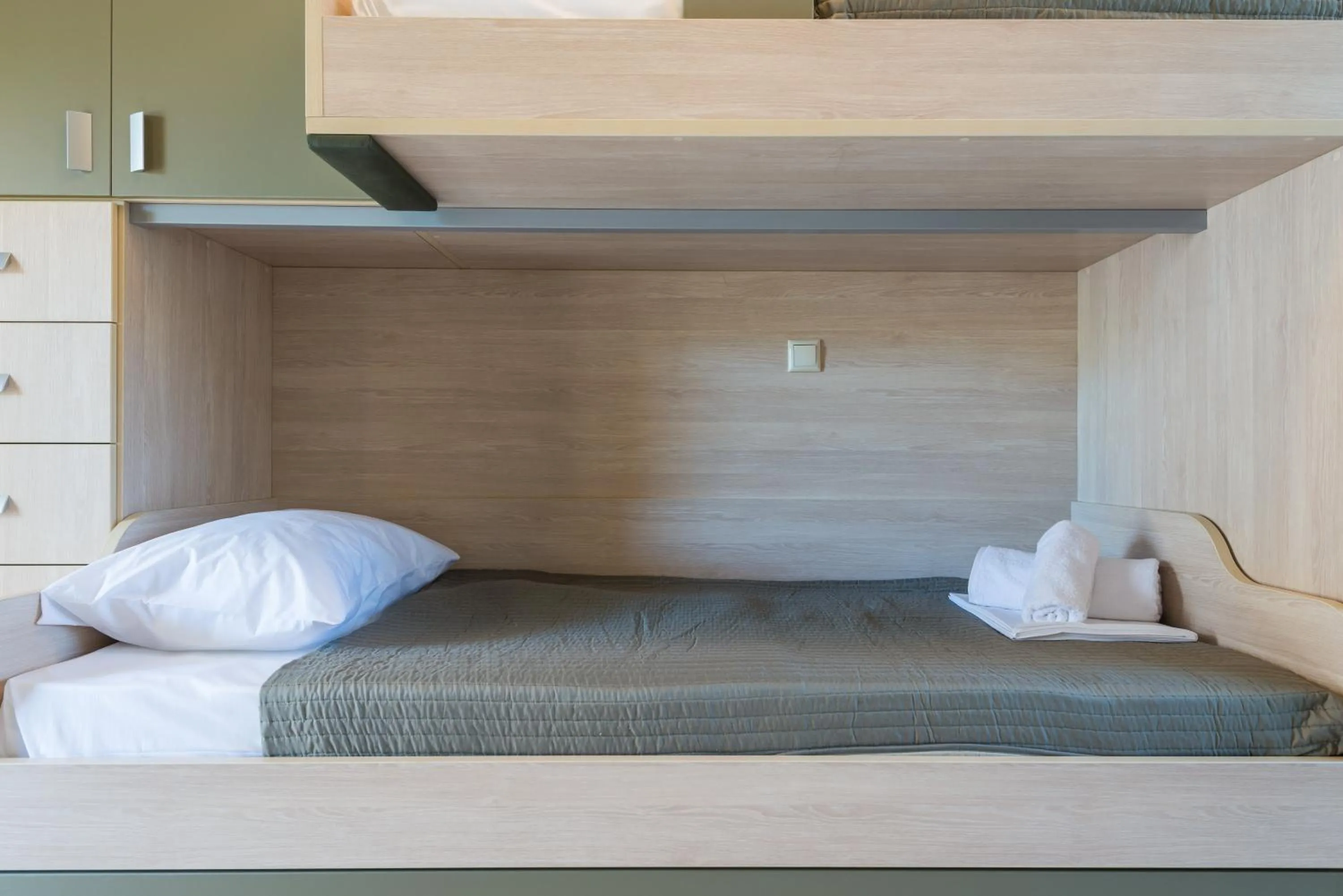 Bedroom, Bed in Toroni Blue