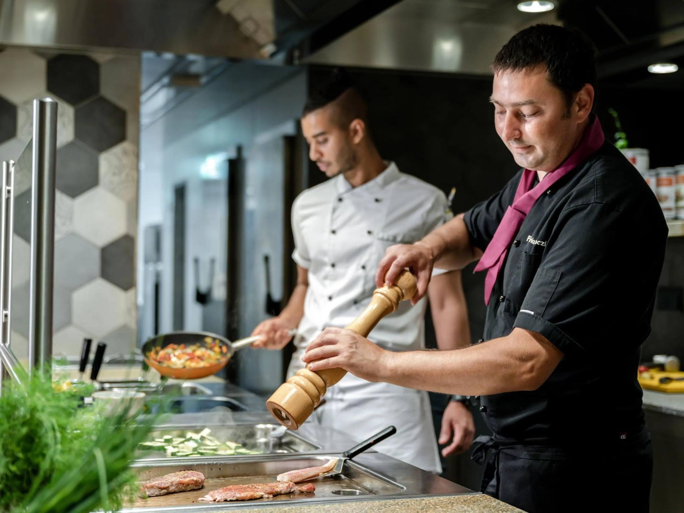 Restaurant/places to eat in Hotel FrechDachs