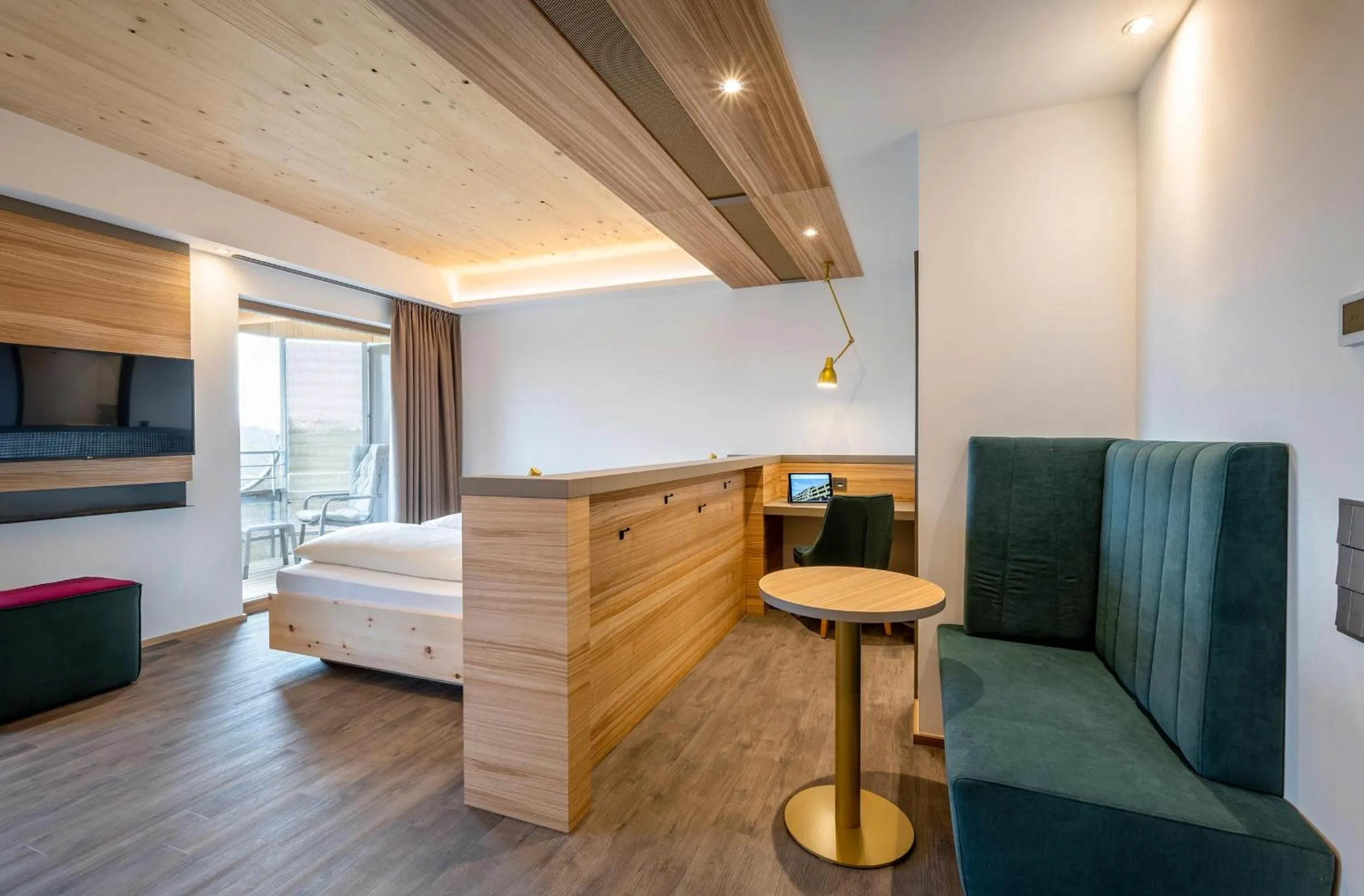 Photo of the whole room, Bed in Hotel FrechDachs