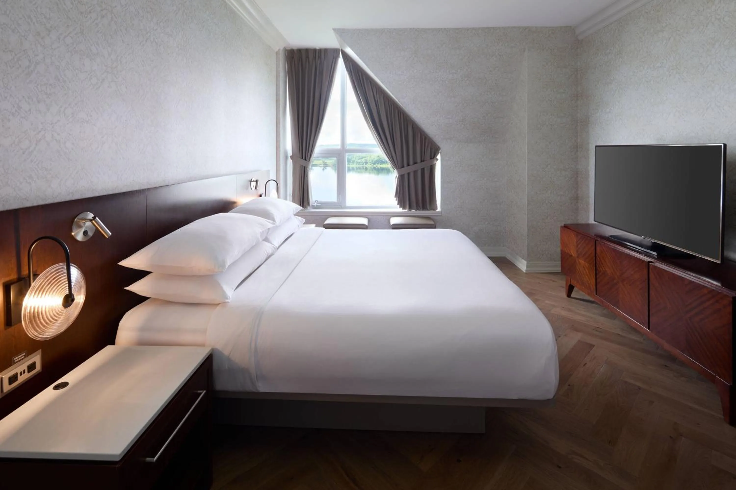 Bedroom, Bed in Delta Hotels by Marriott Fredericton