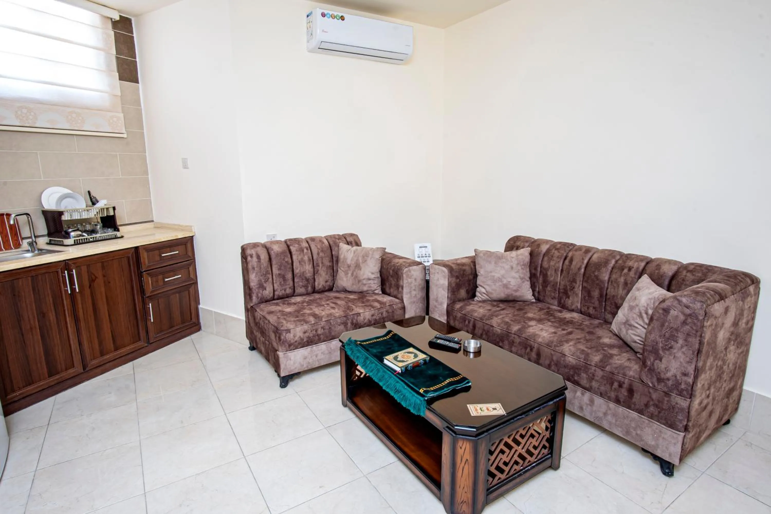 Seating area in Al Riyati Hotel Apartments