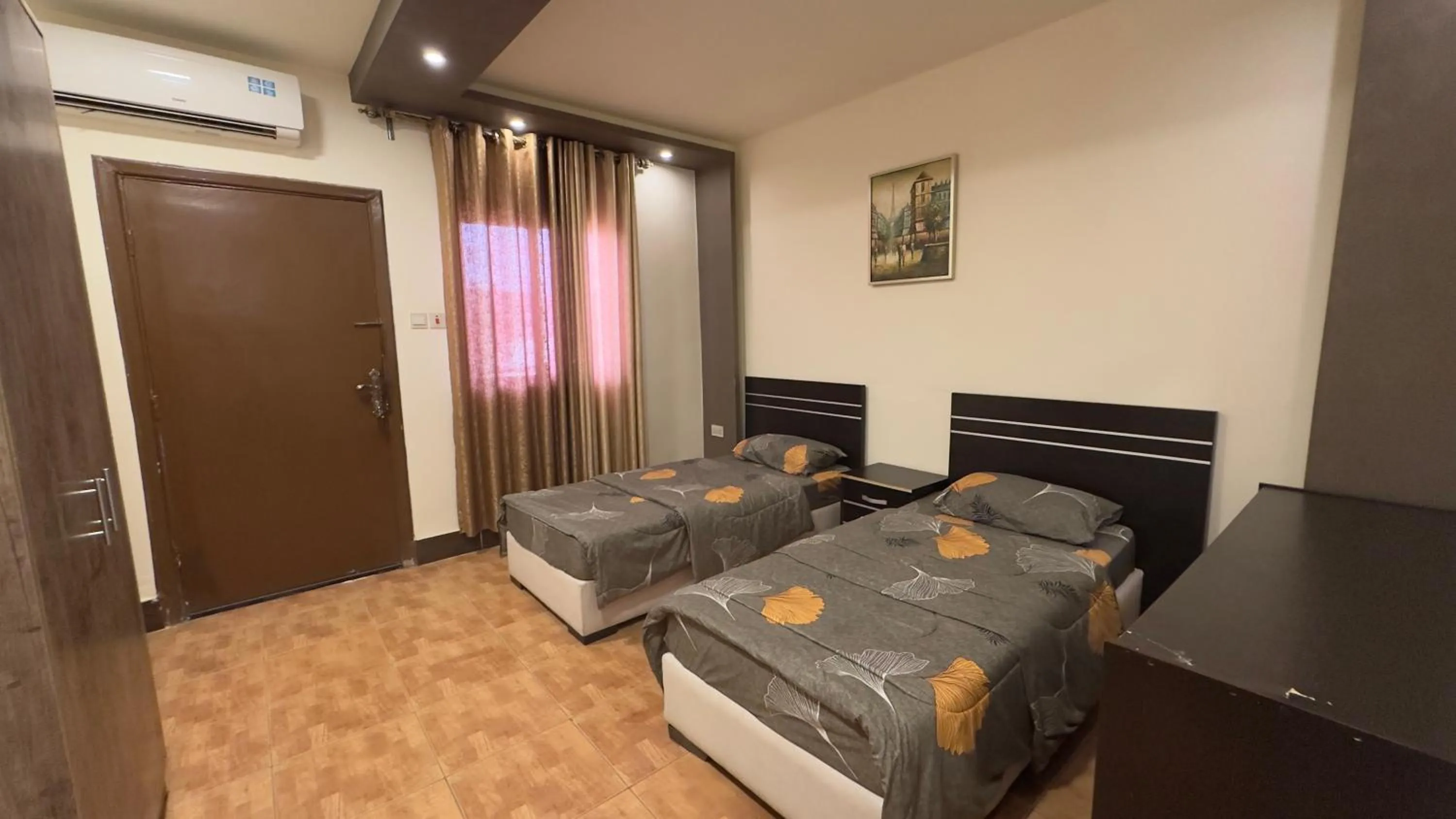 Bed in Al Riyati Hotel Apartments
