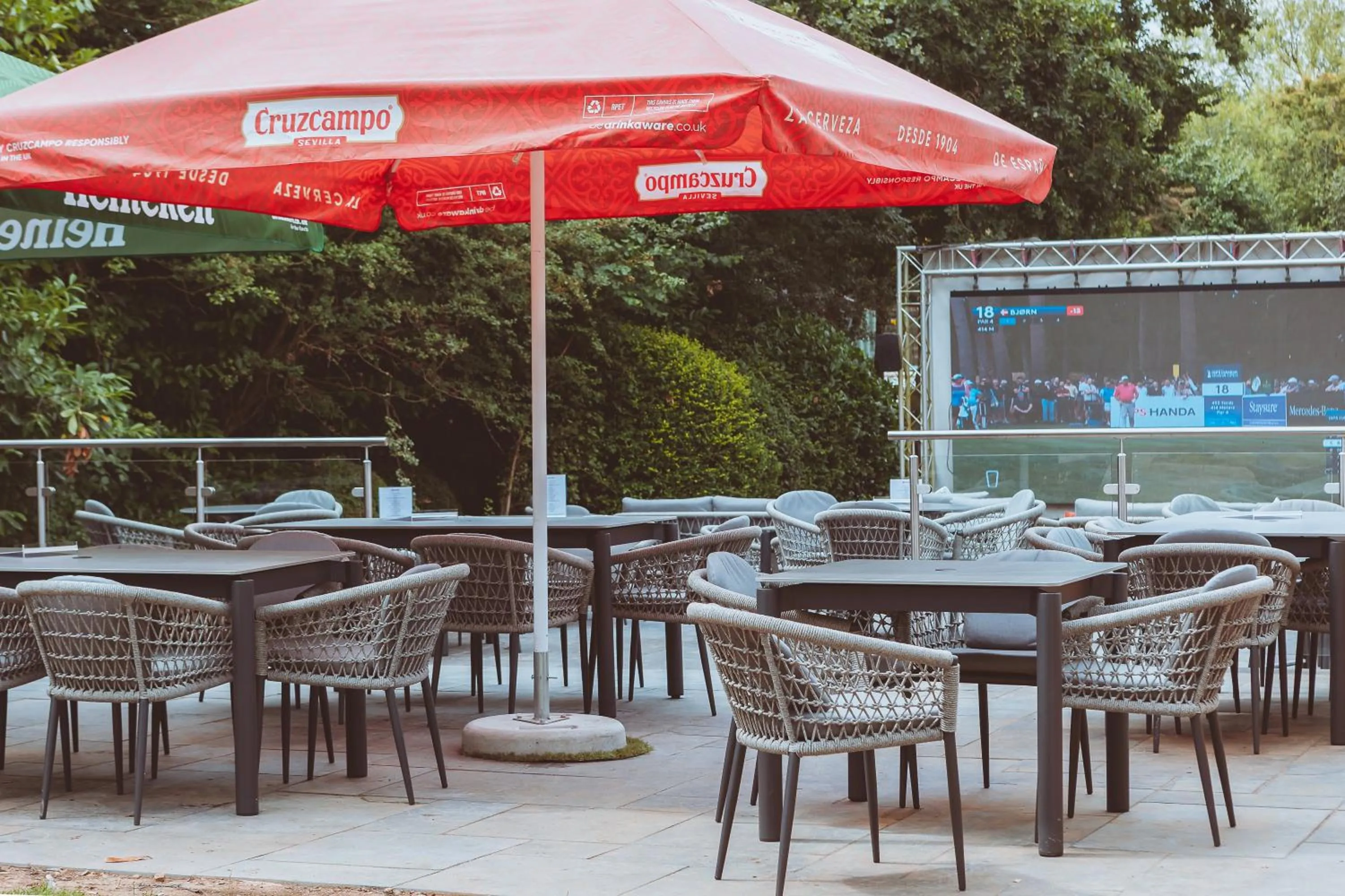 Lounge or bar in Draycote Hotel And Whitefields Golf Course