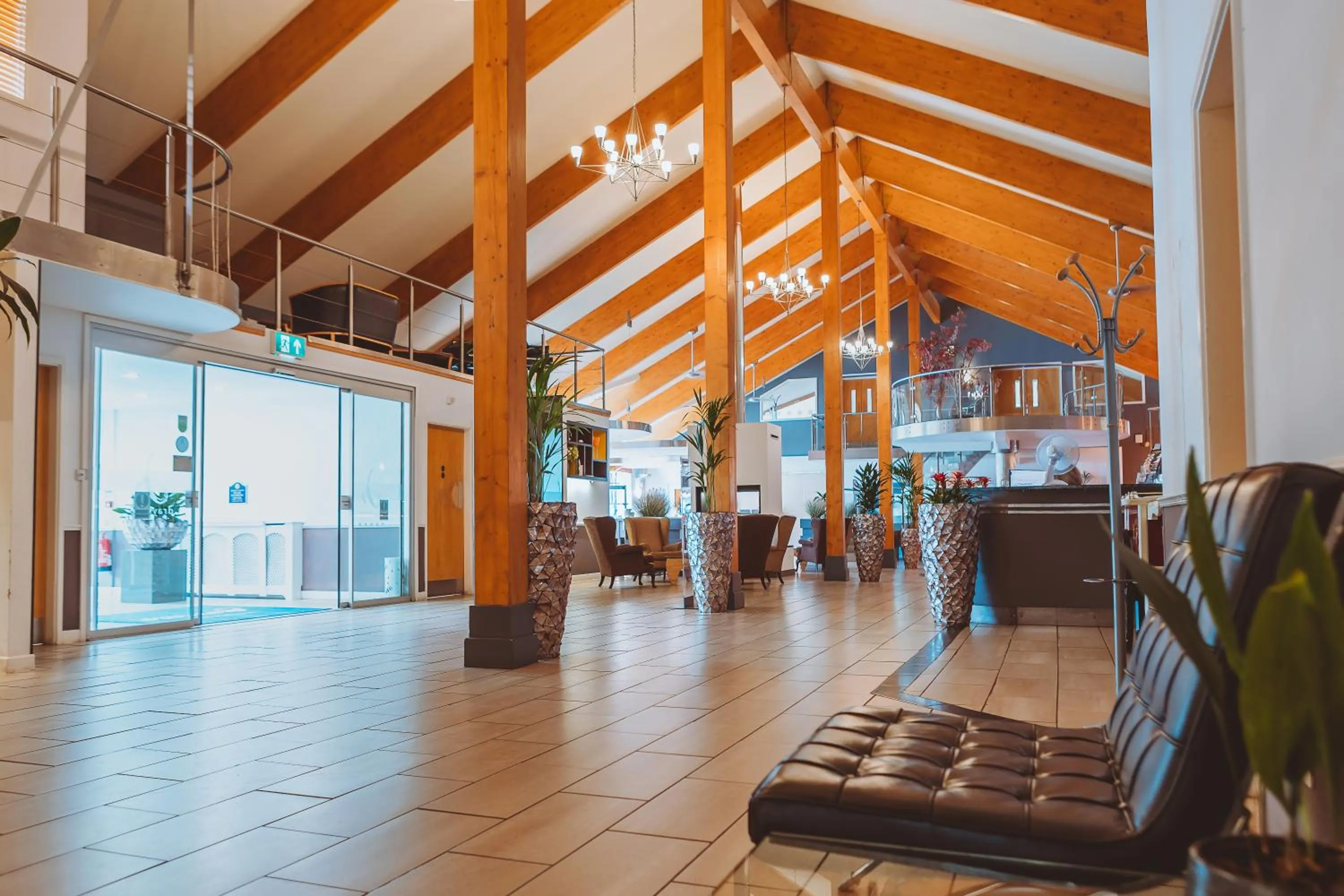 Lobby or reception in Draycote Hotel And Whitefields Golf Course