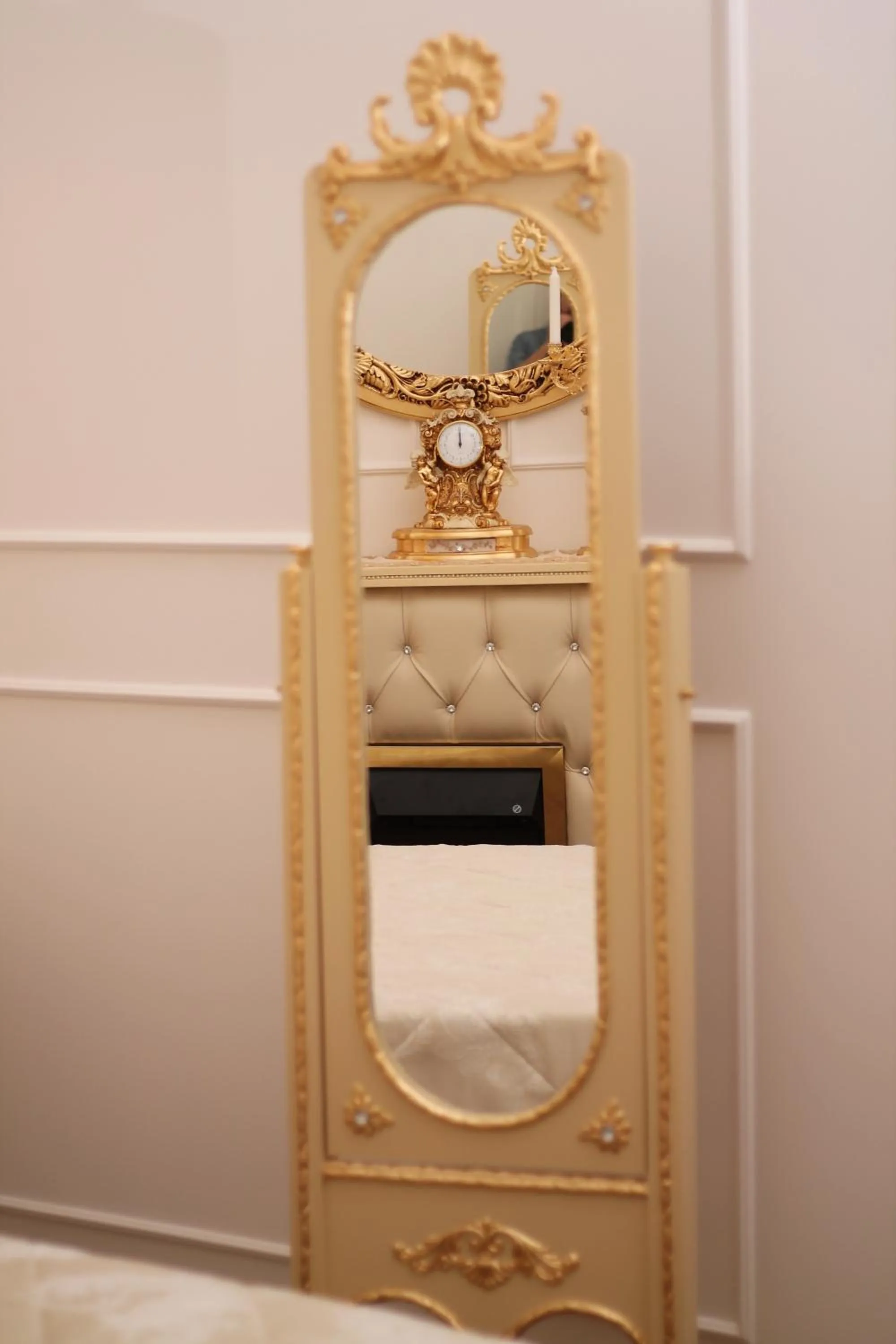 Decorative detail in DONNA LUCREZIA b&b Boutique Hotel Style - Relax & Business stay