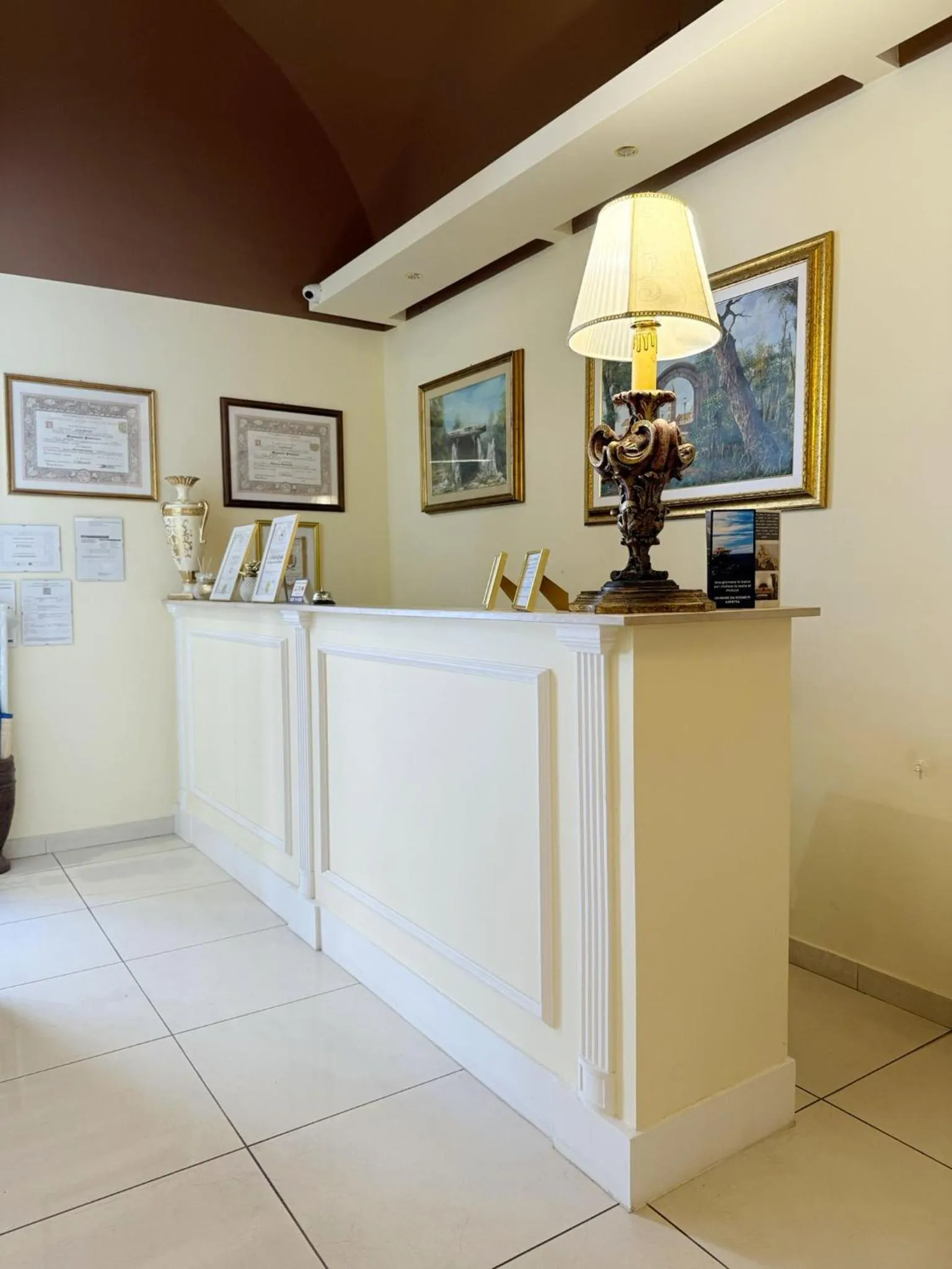 Lobby or reception in DONNA LUCREZIA b&b Boutique Hotel Style - Relax & Business stay