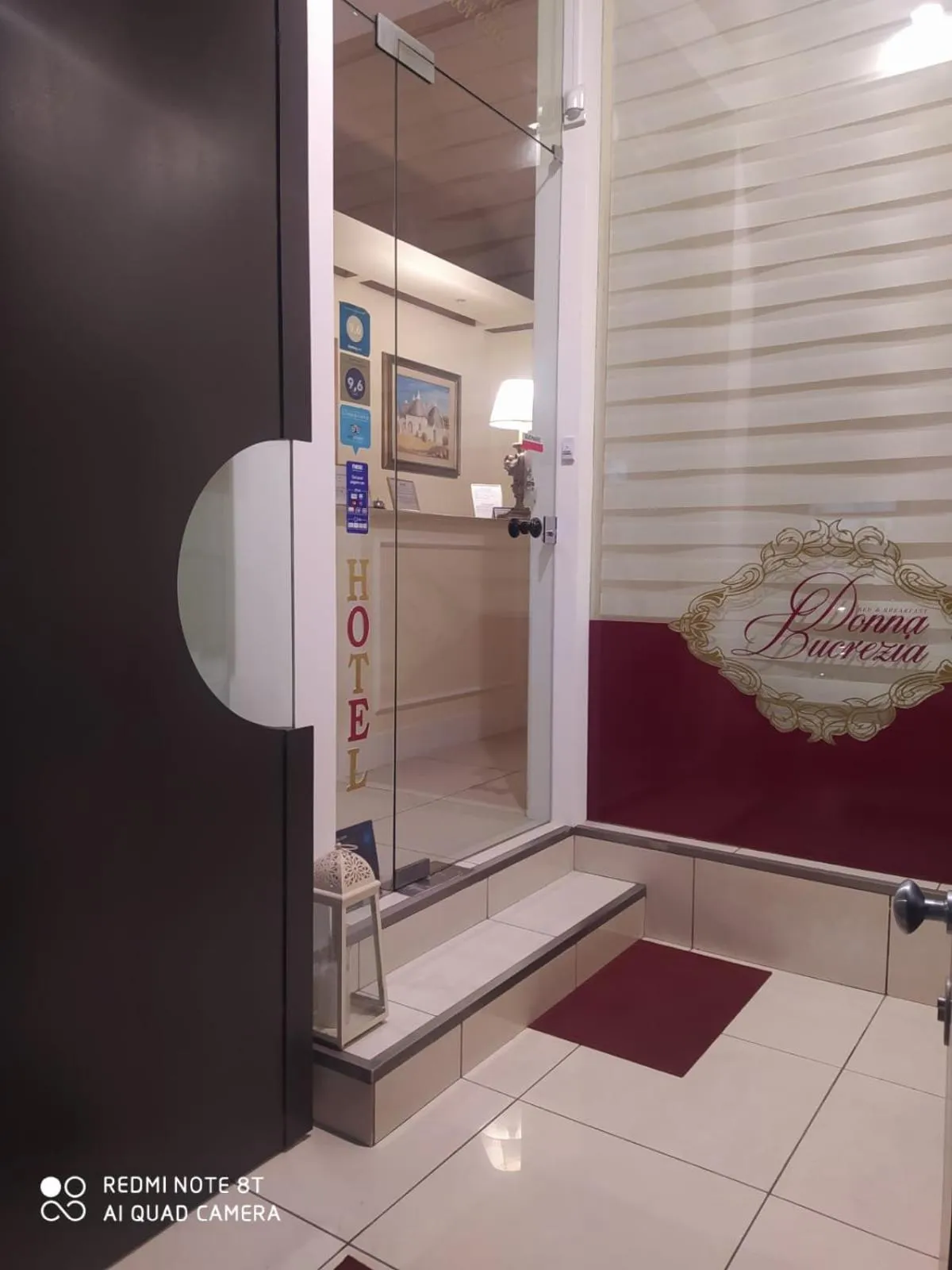 Property building in DONNA LUCREZIA b&b Boutique Hotel Style - Relax & Business stay