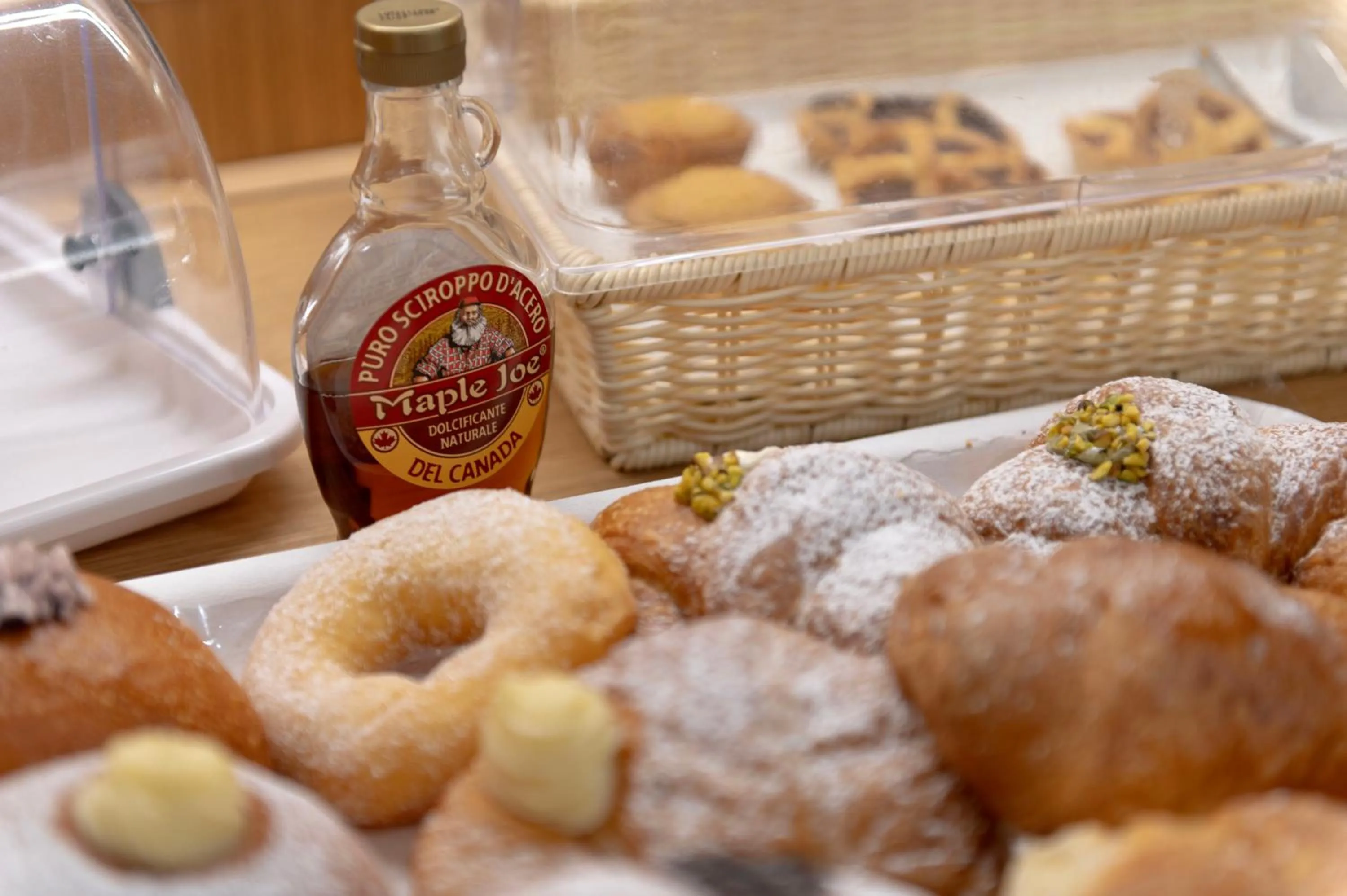 Food and drinks in B&B Sorrento Central