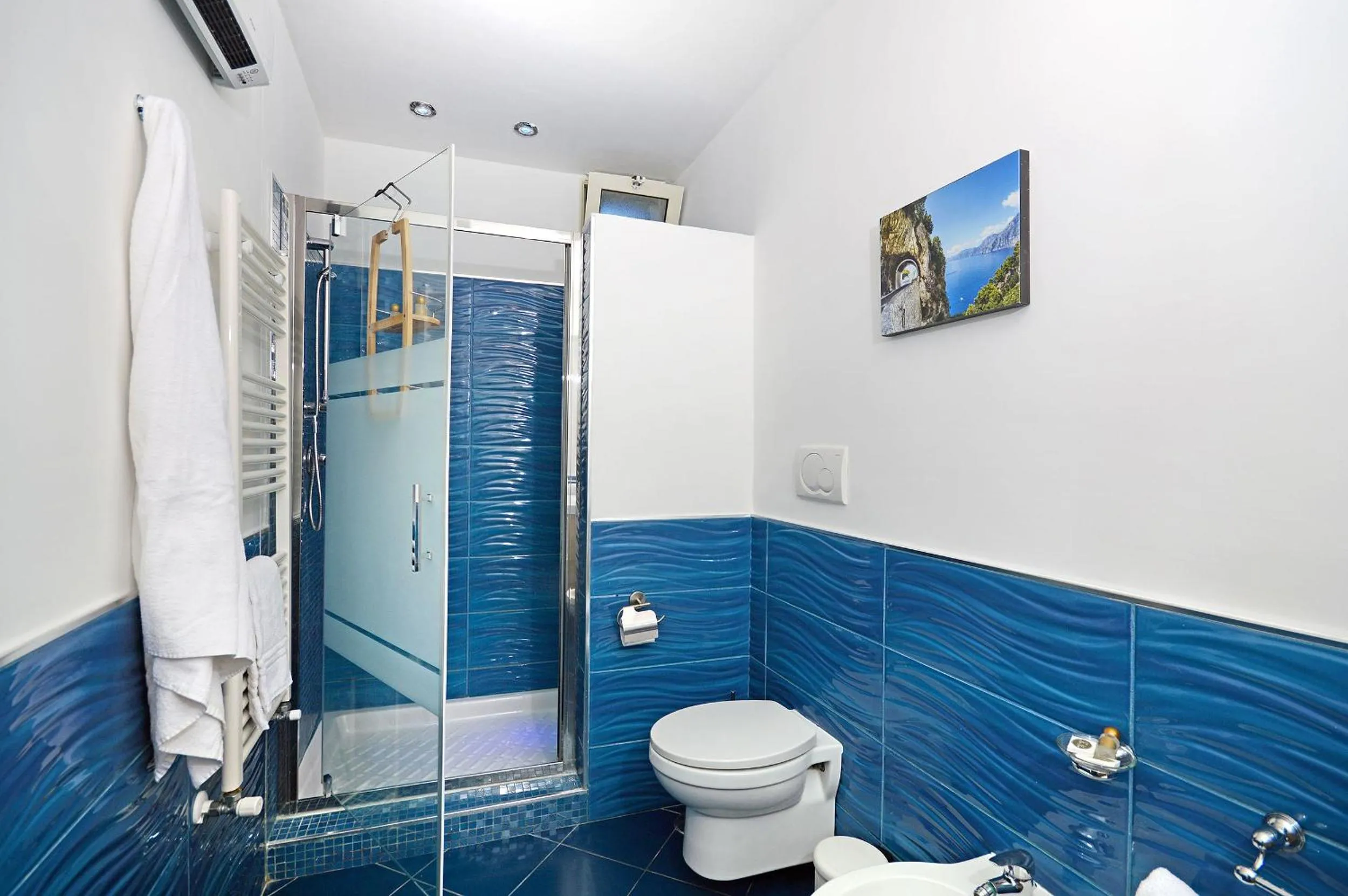 Shower in B&B Sorrento Central