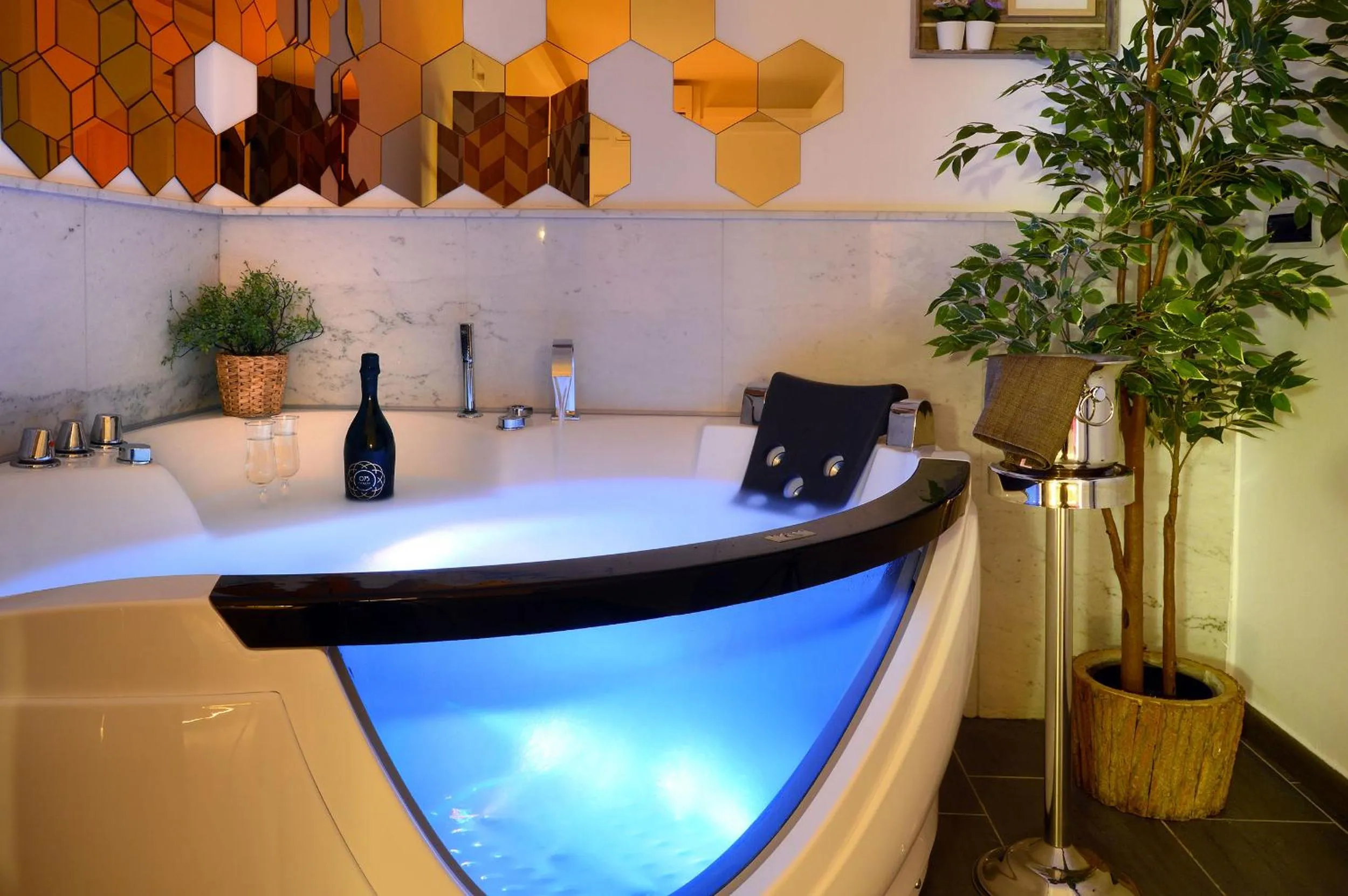 Staff in B&B Sorrento Central