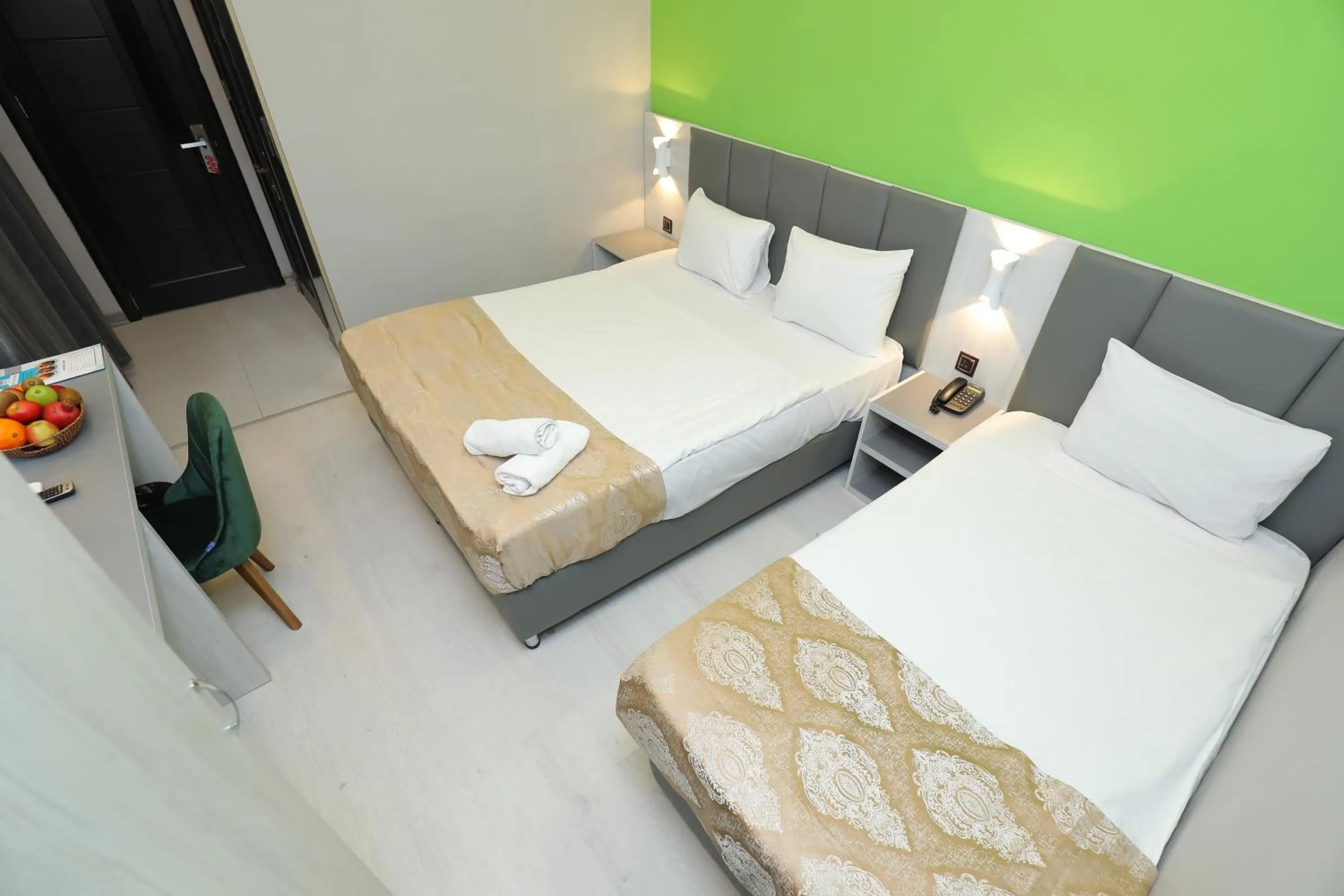 Bed in Istanbul Gold Hotel Baku