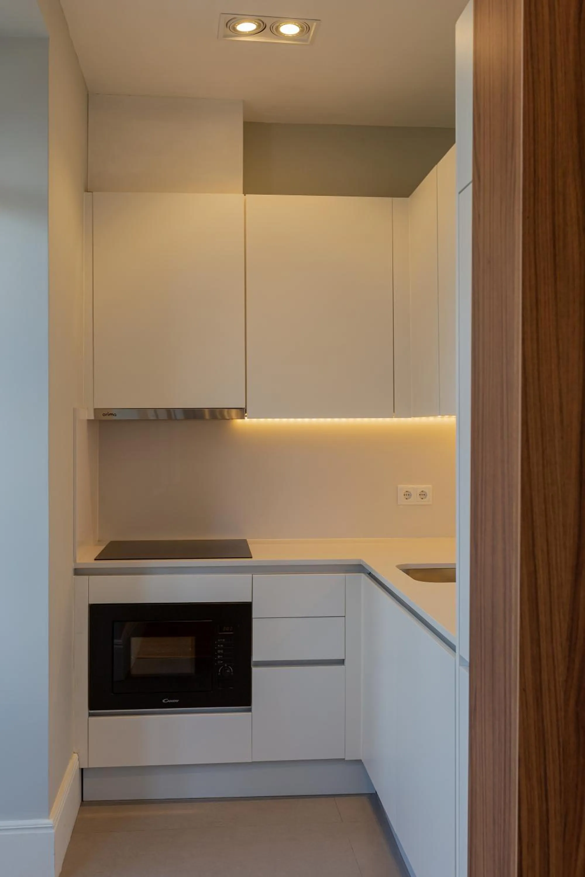 Kitchen or kitchenette in ORM - Bolhao Apartments