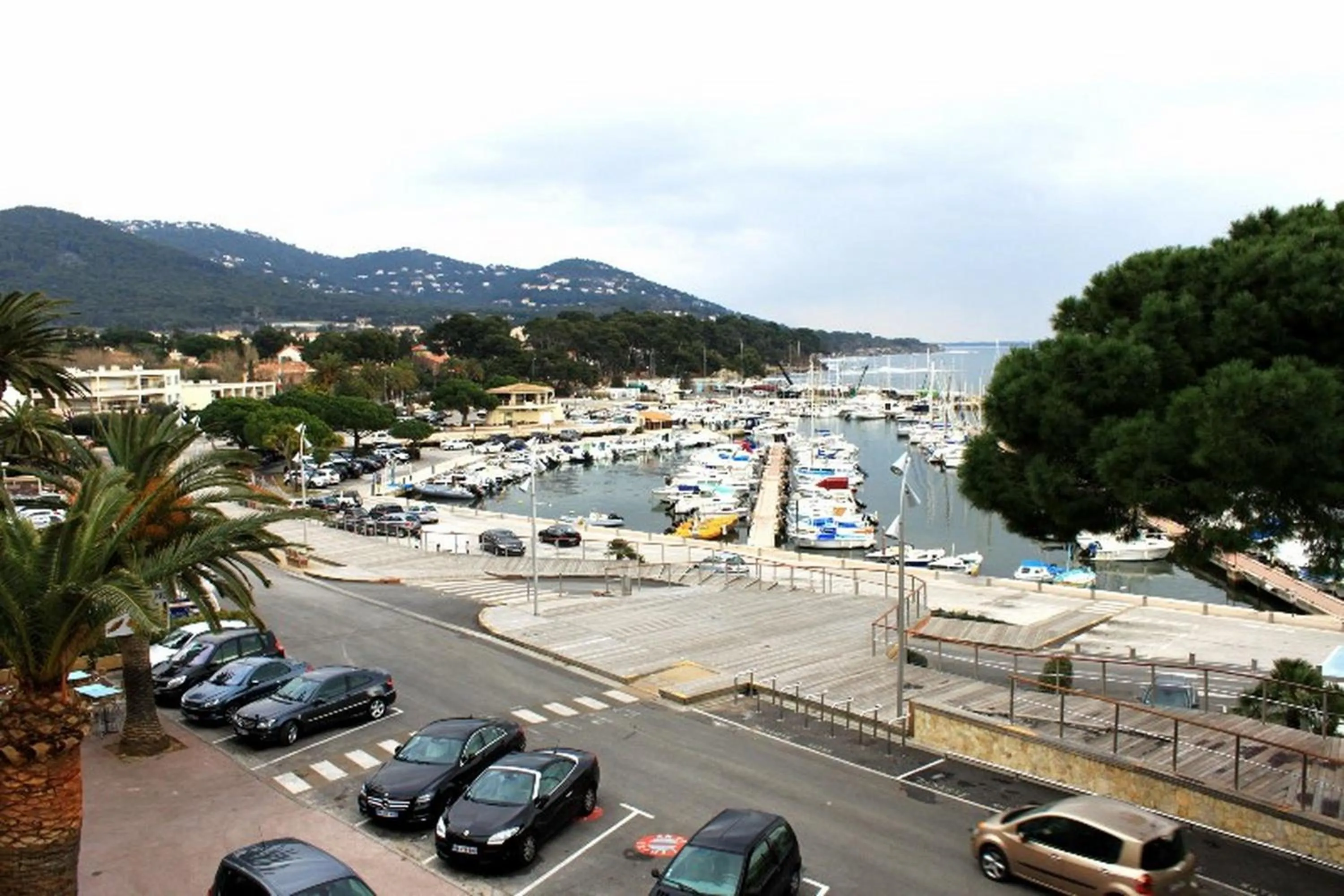 Street view in Hôtel Le Richiardi
