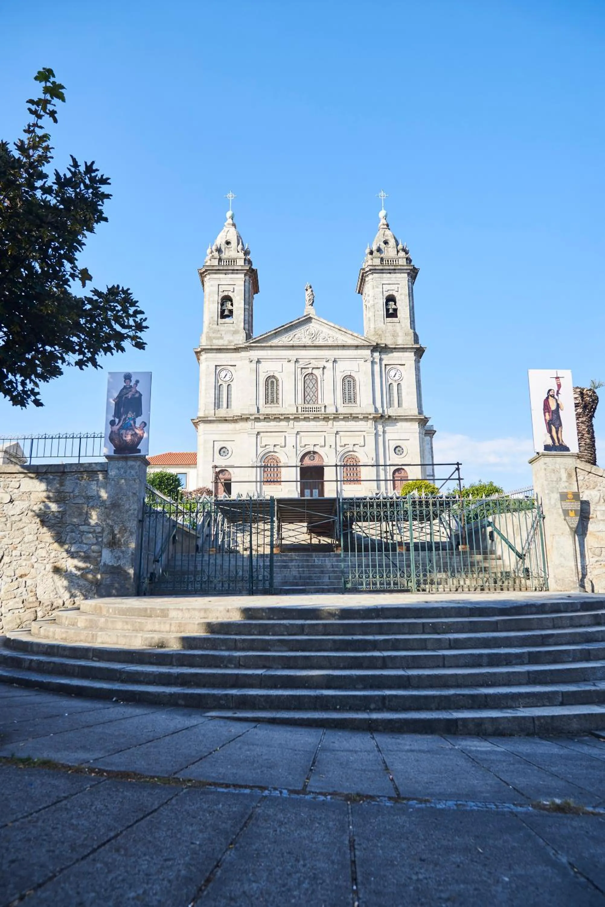 Nearby landmark in Pause Apartments