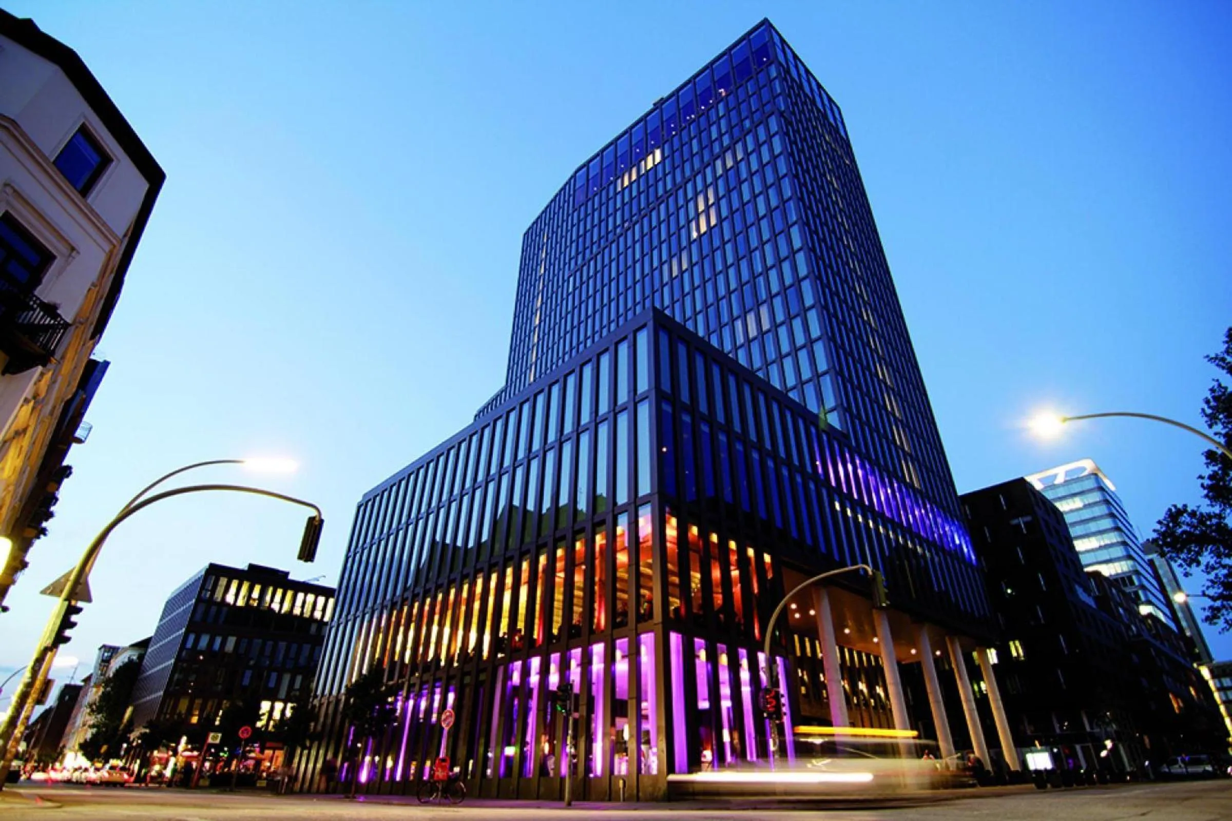 Facade/entrance in Empire Riverside Hotel