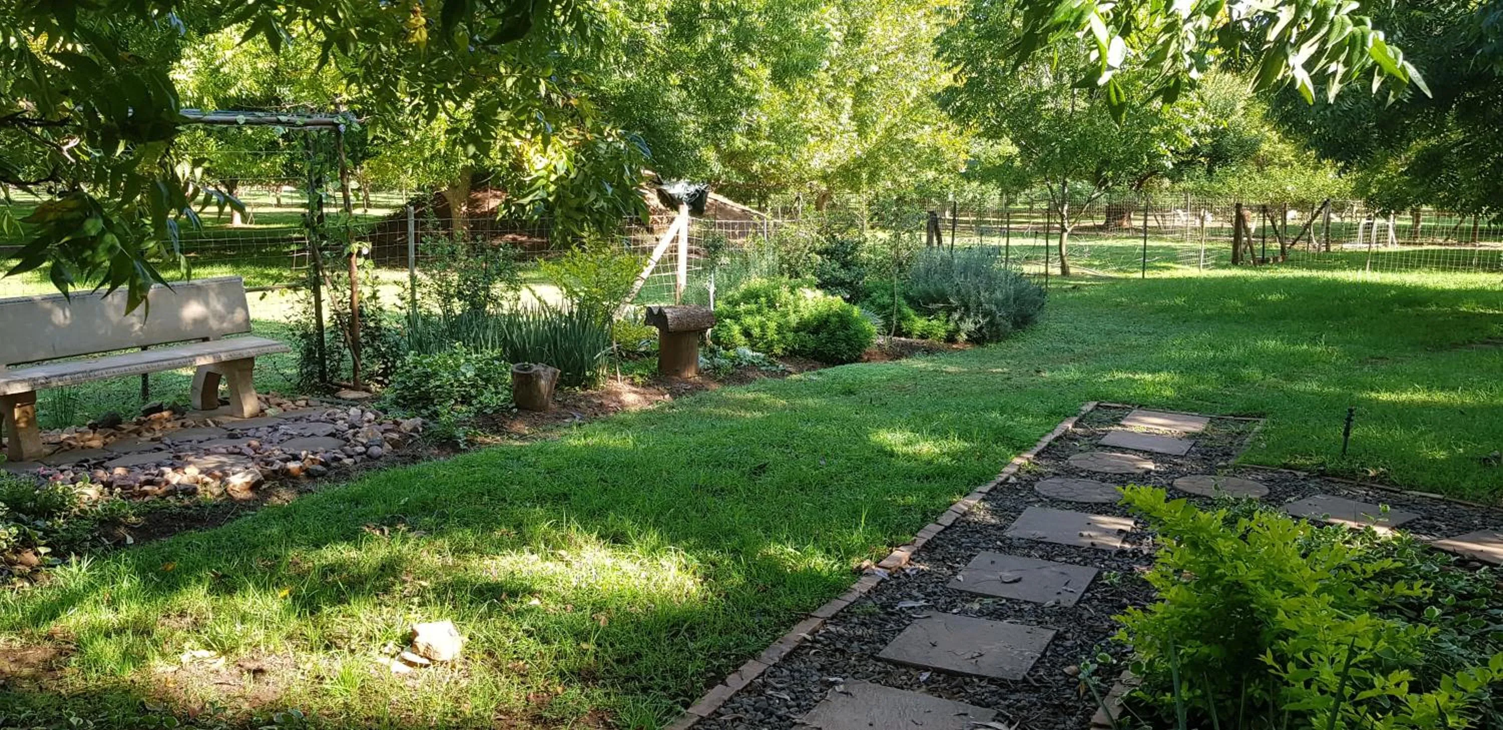 Garden in Millstream Inn guest house