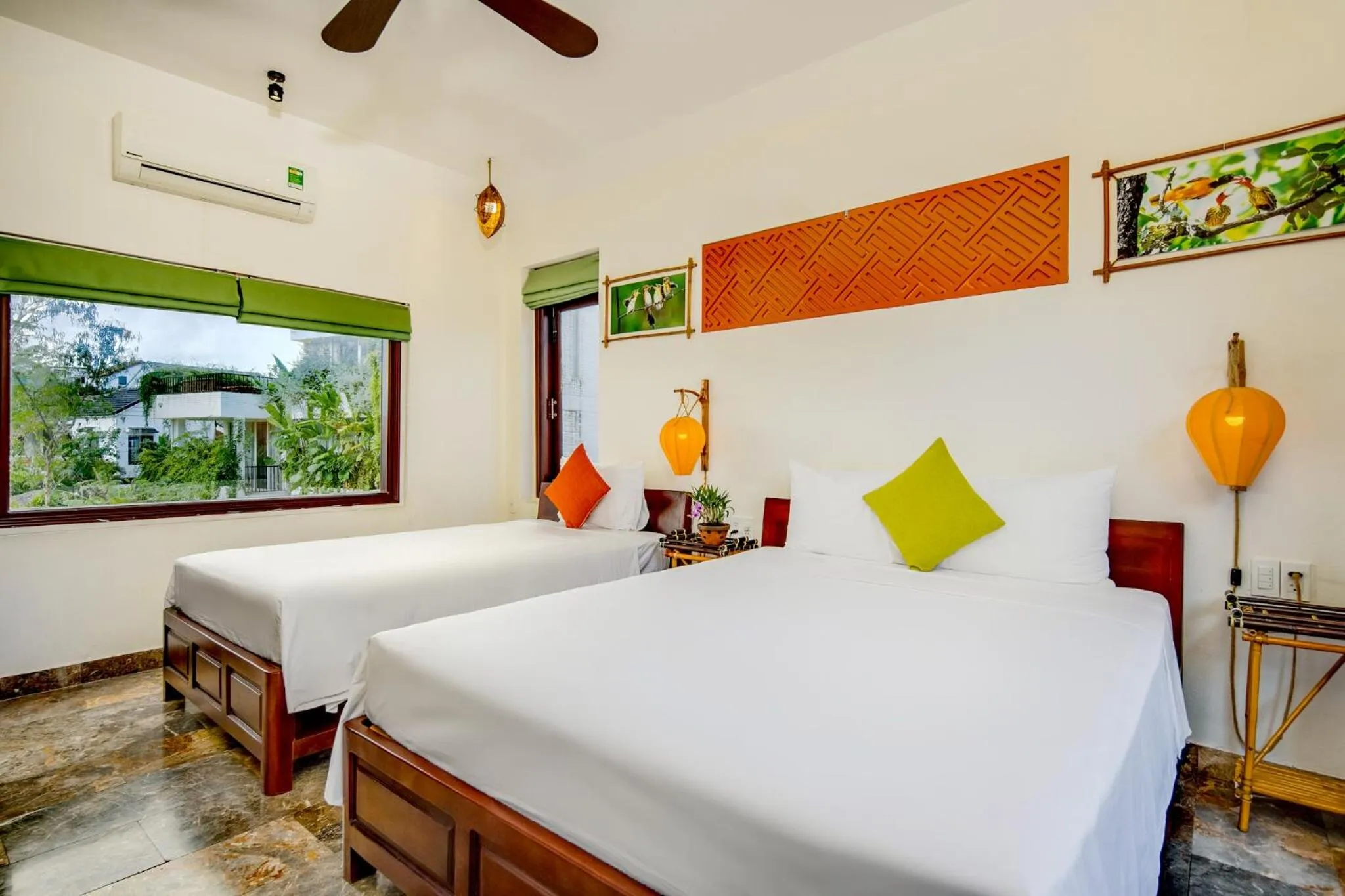 Bathroom, Bed in AnBang Morning Glory Beach Homestay 호이안 안방비치 숙소호텔