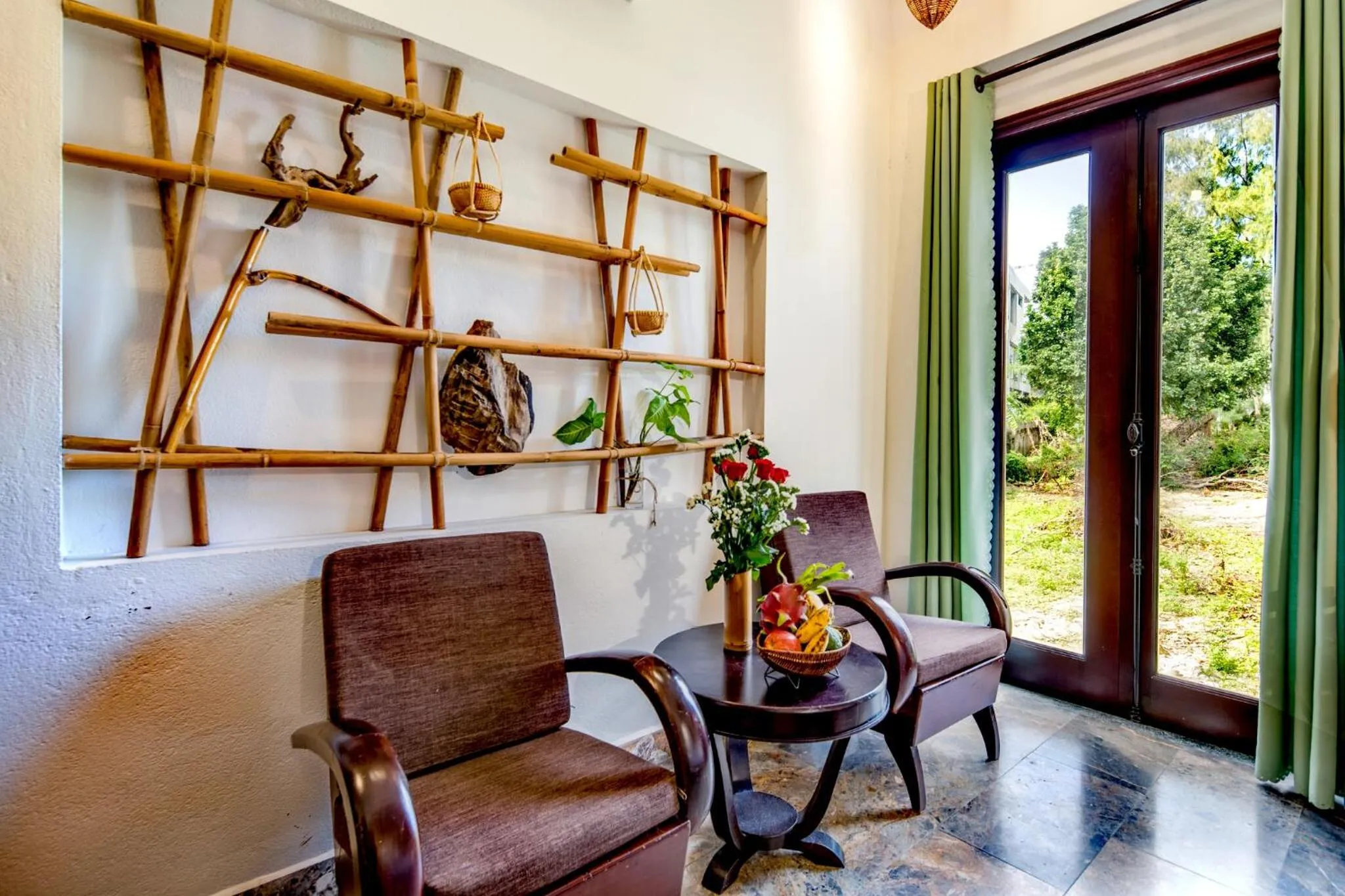 Library in AnBang Morning Glory Beach Homestay 호이안 안방비치 숙소호텔