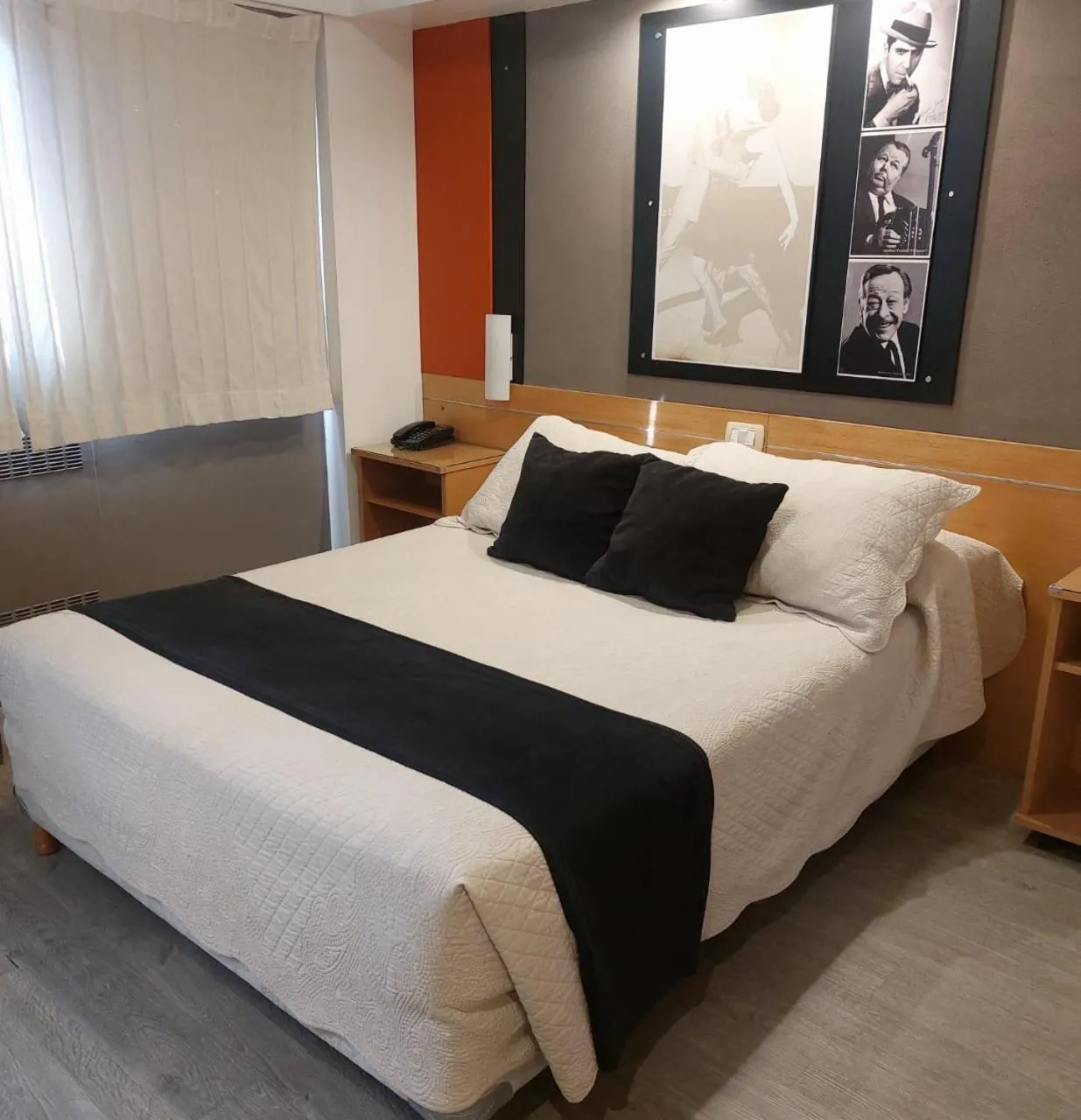 Bed in Sarmiento Palace Hotel