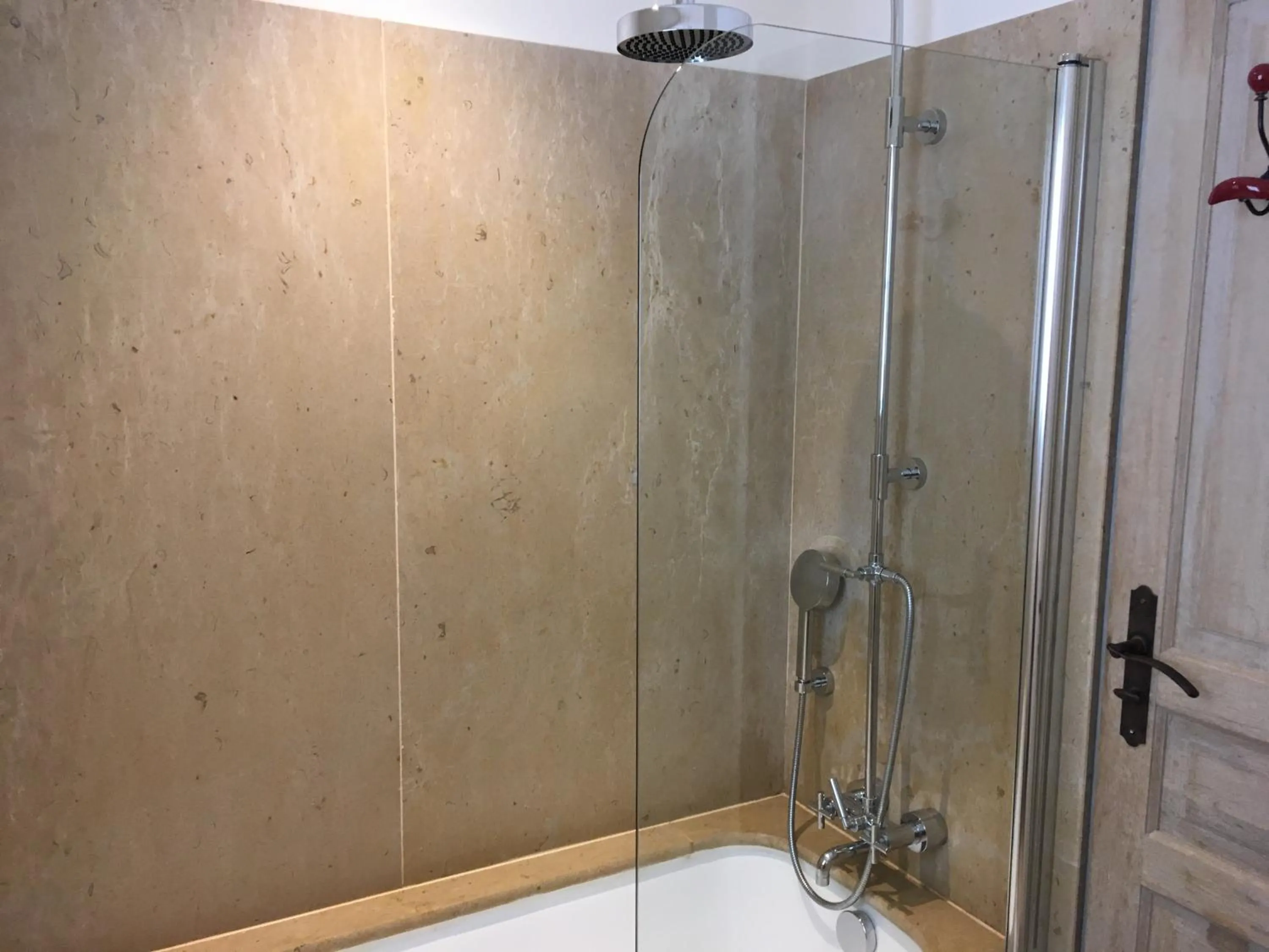 Bathroom in Le Clos des Sept Palmiers