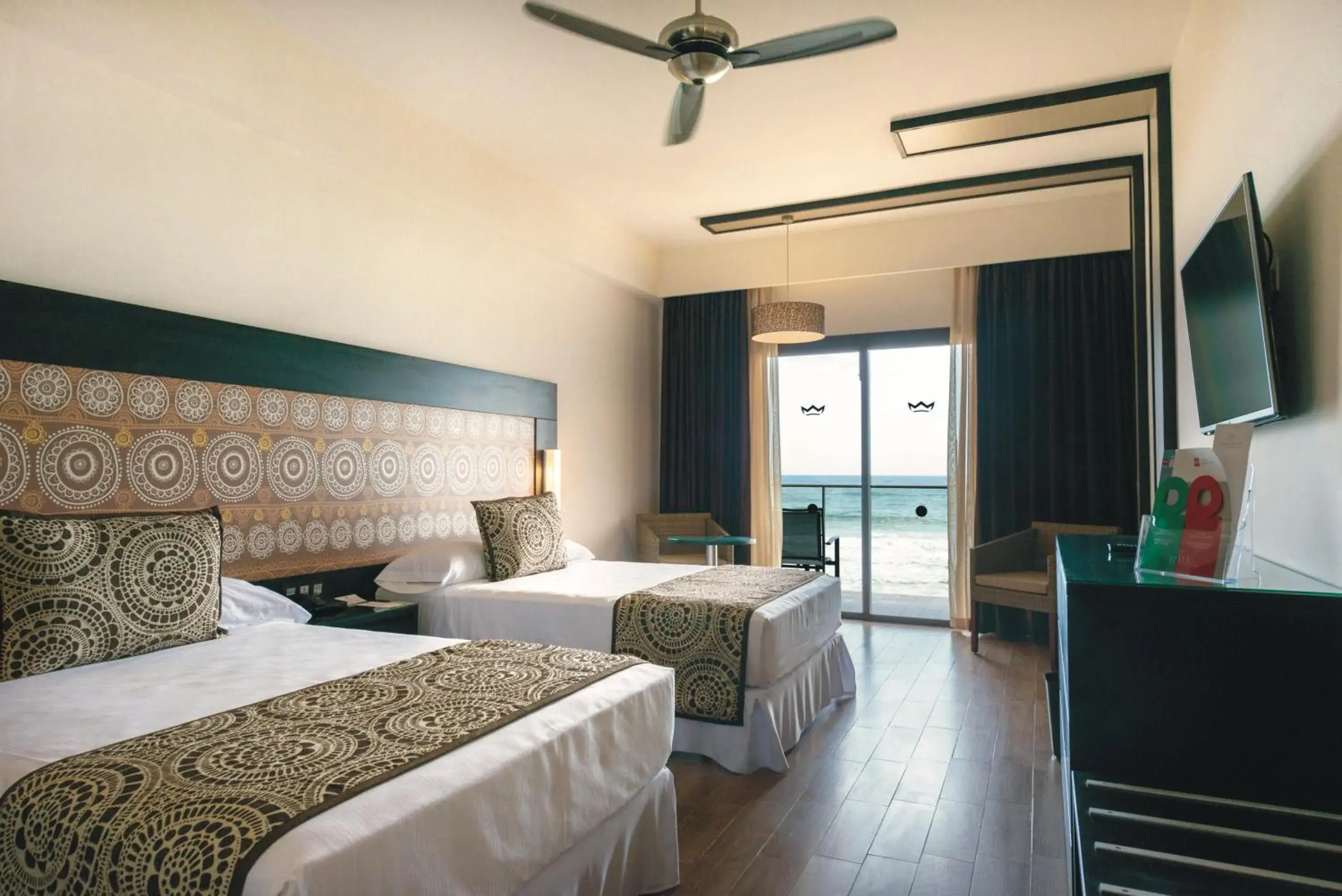 Junior Suite with Sea View - single occupancy in Riu Sri Lanka All Inclusive Junior Suite with Sea View - single occupancy in Riu Sri Lanka All Inclusive