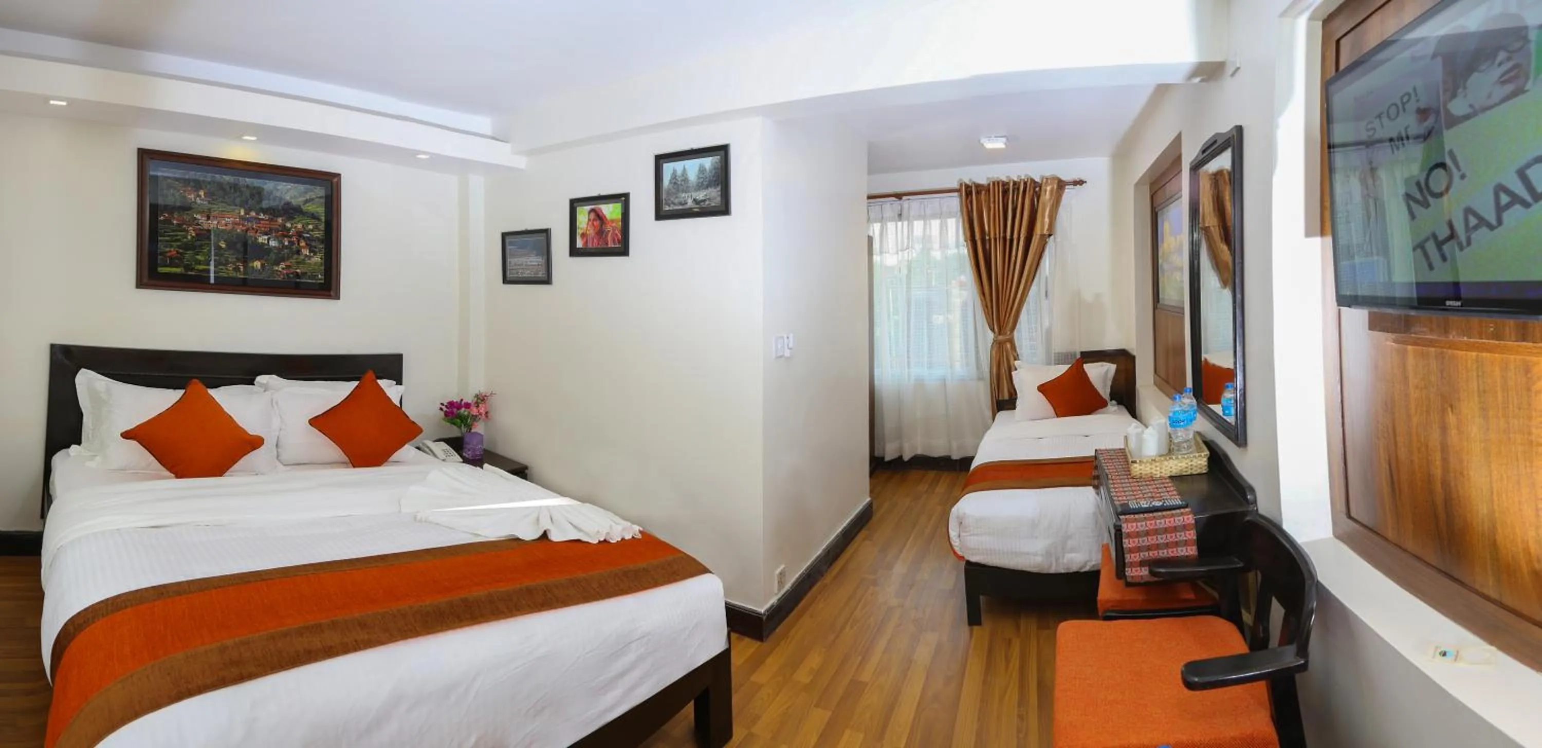 Bed in Hotel Himalayan Oasis