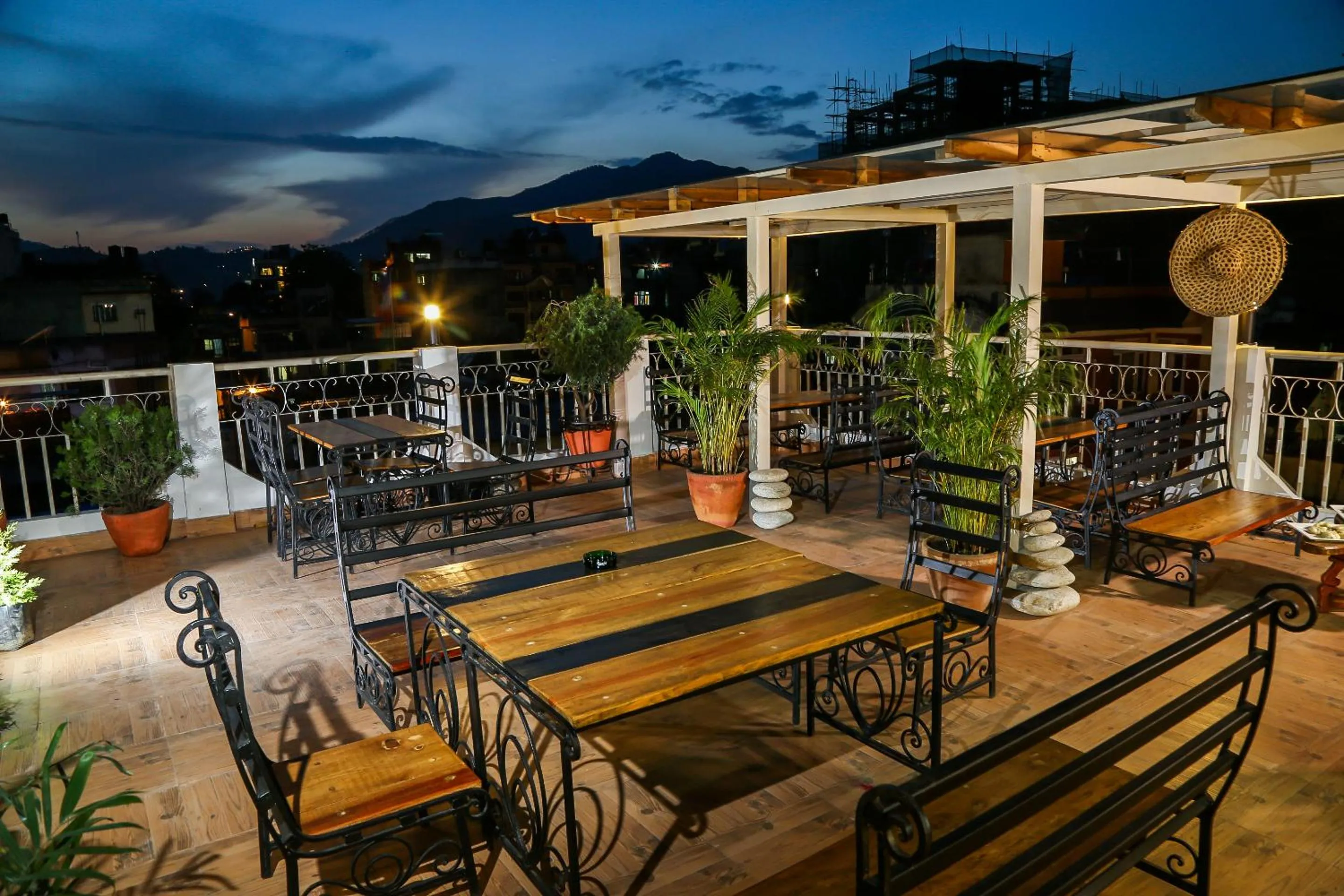 Balcony/Terrace in Hotel Himalayan Oasis
