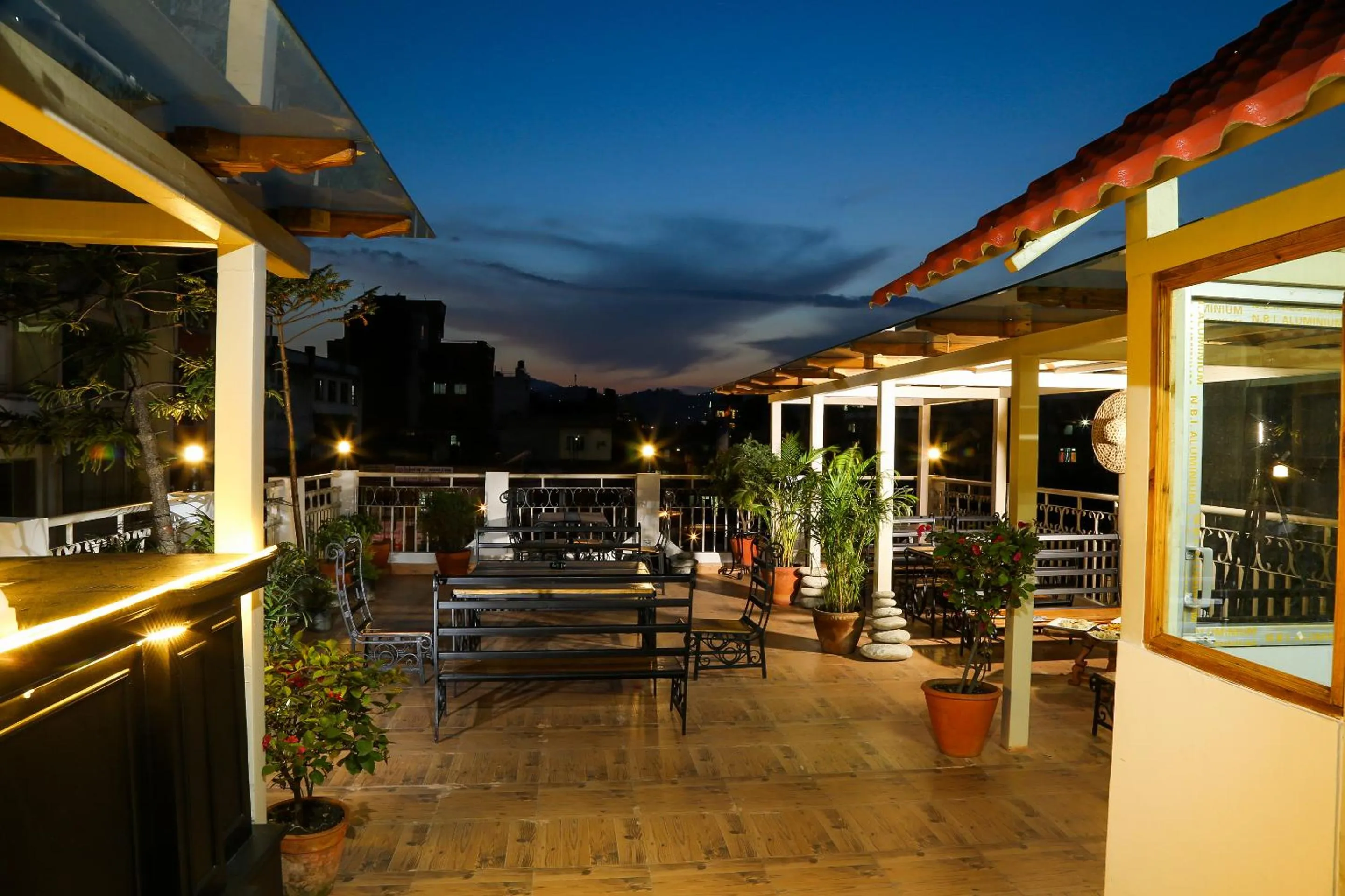 Balcony/Terrace in Hotel Himalayan Oasis