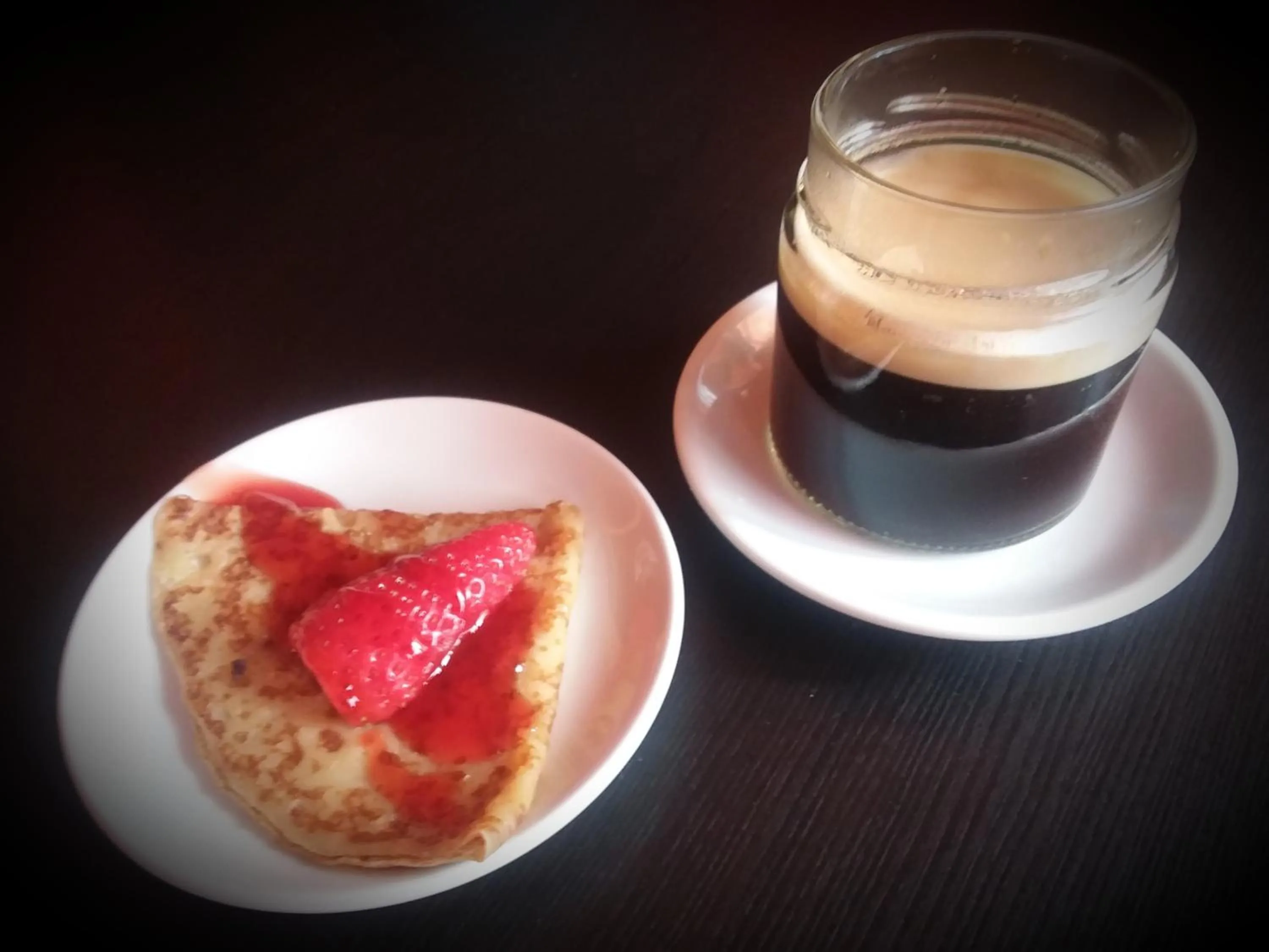 Breakfast in Orange House