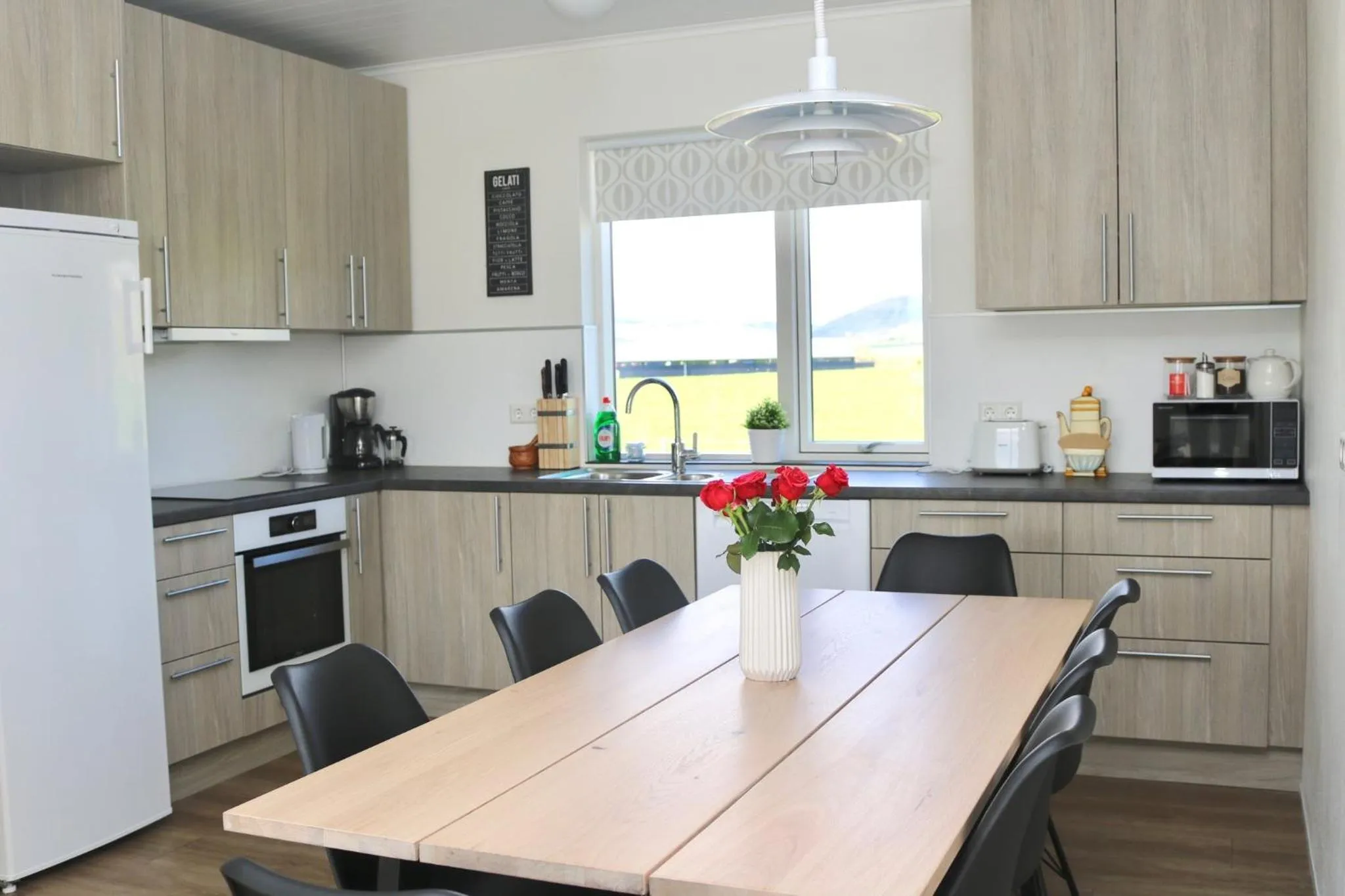 Kitchen or kitchenette in Miðhraun - Lava resort & Restaurant