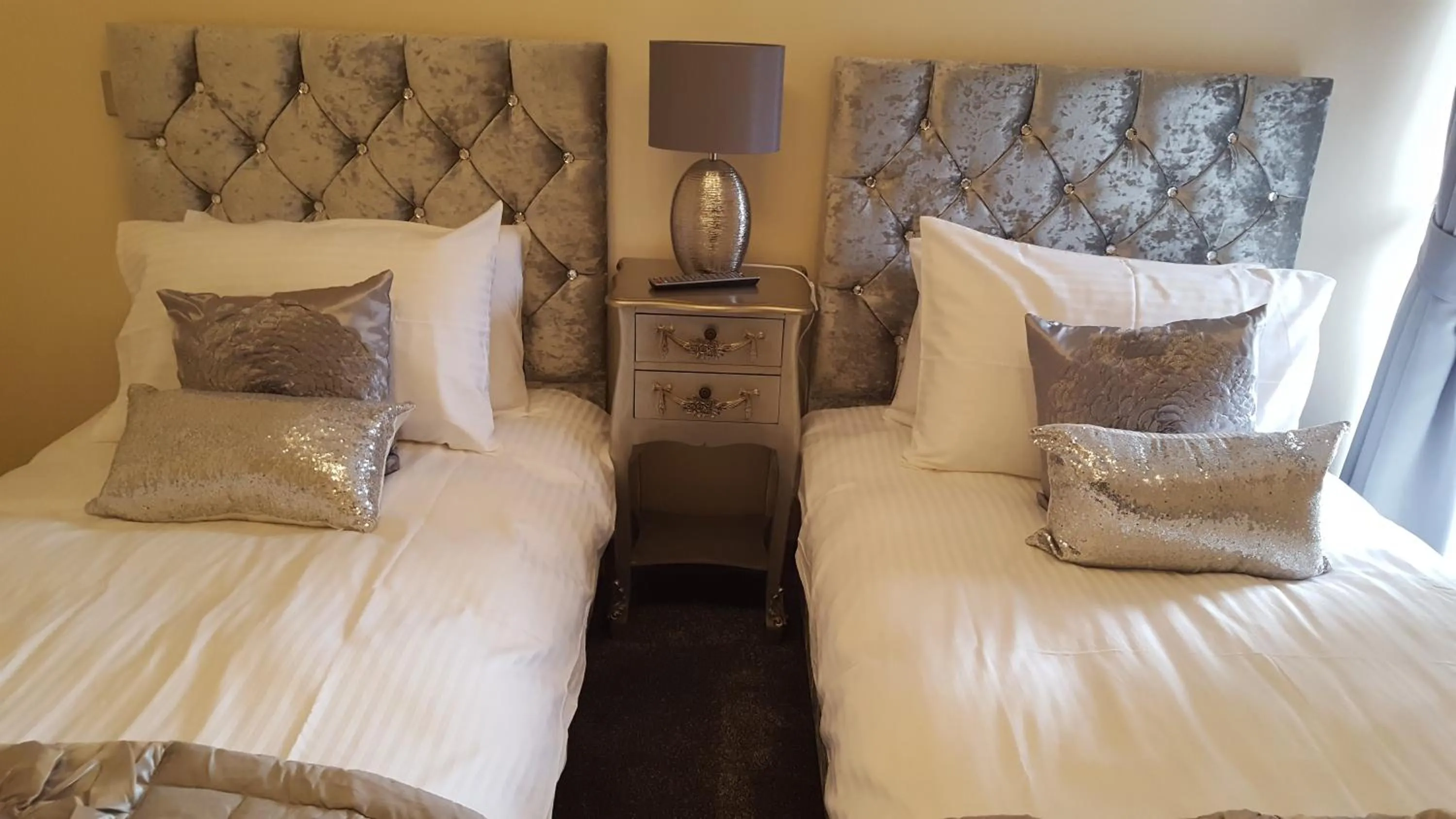 Bed in Star Inn Rooms