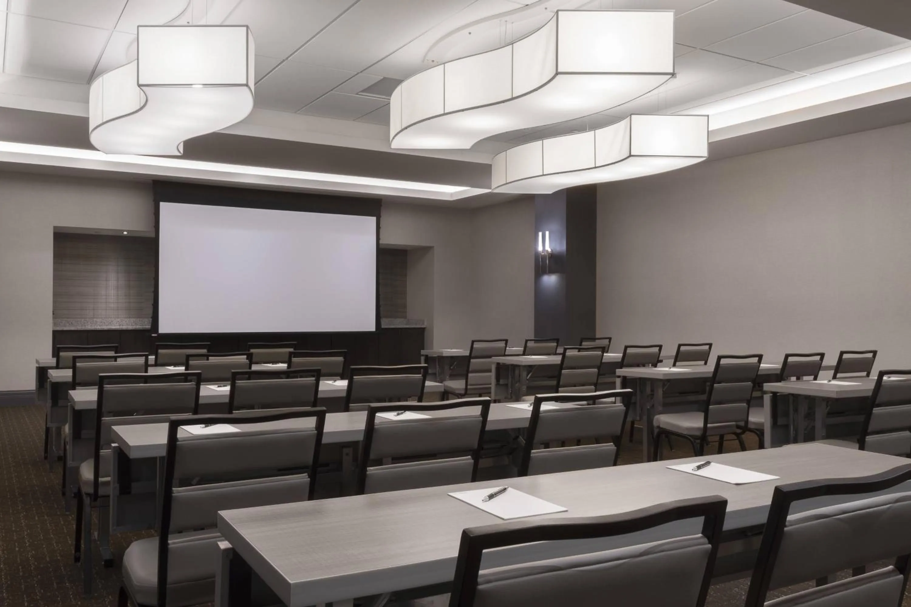 Meeting/conference room in The Current Iowa, Autograph Collection