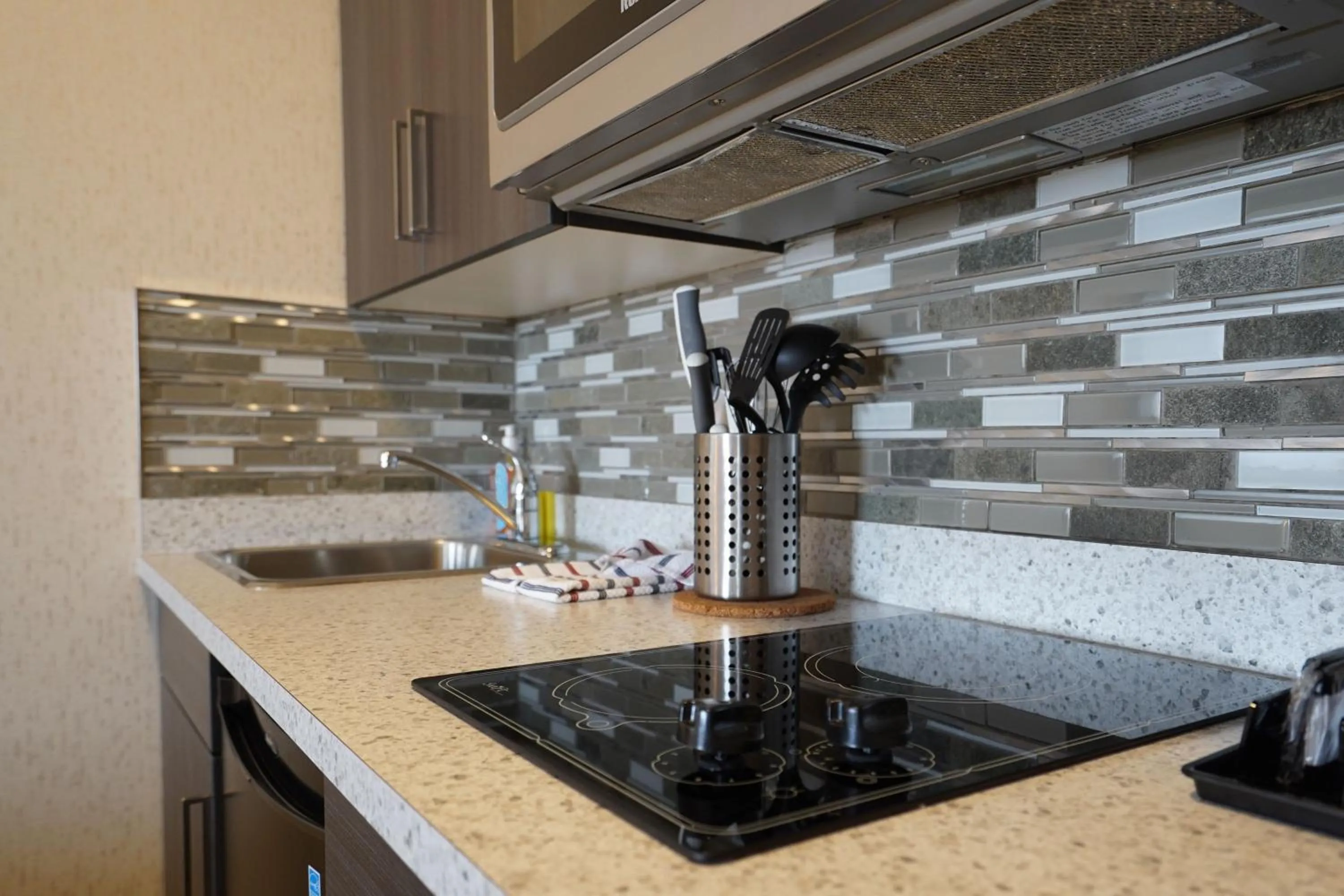 Bedroom in Fairfield Inn & Suites by Marriott Airdrie