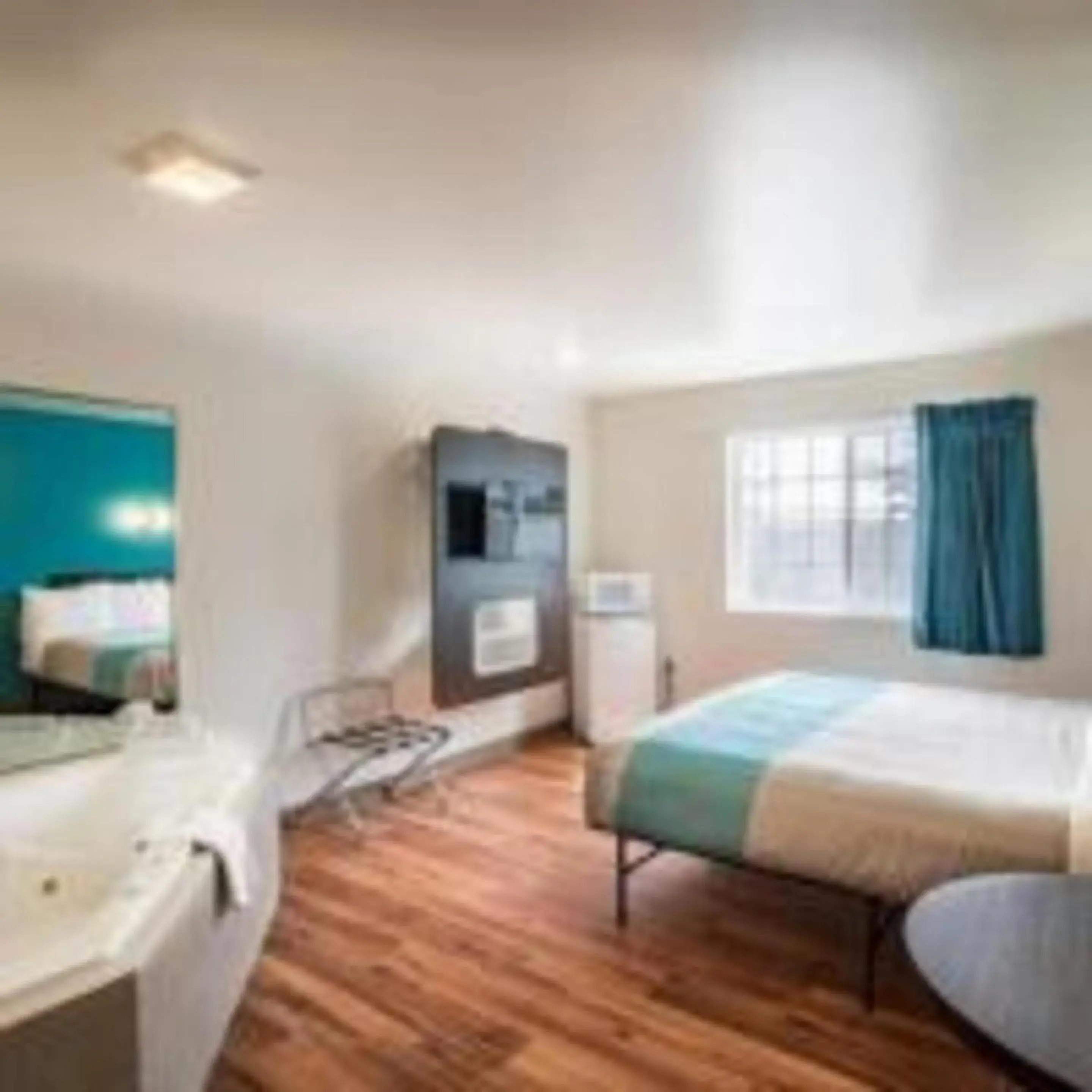 Deluxe King Room - single occupancy in Motel 6-Rigby, ID Deluxe King Room - single occupancy in Motel 6-Rigby, ID