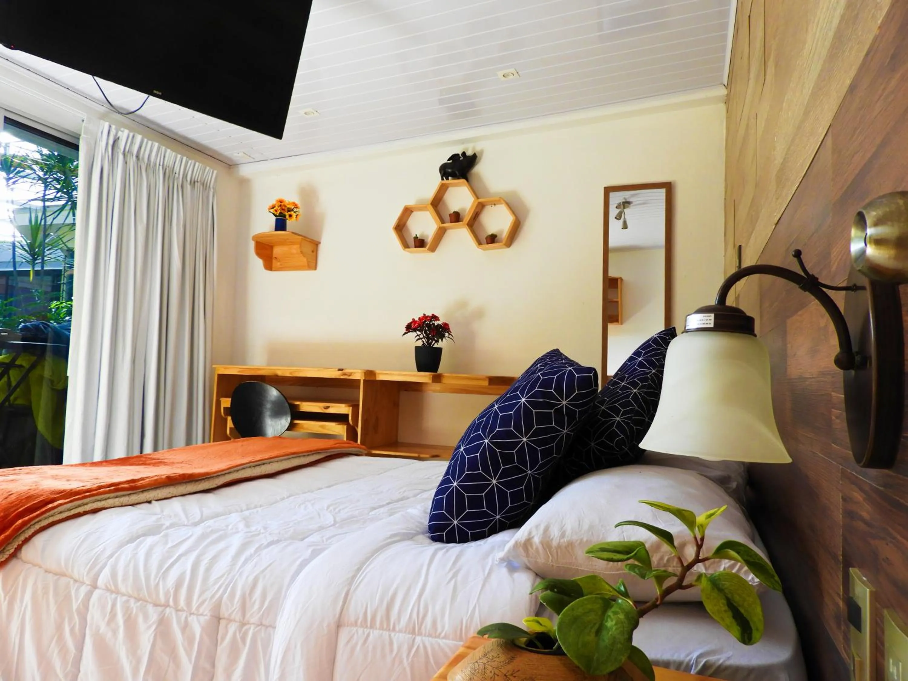 Bedroom, Bed in Casa Jardin del Mango