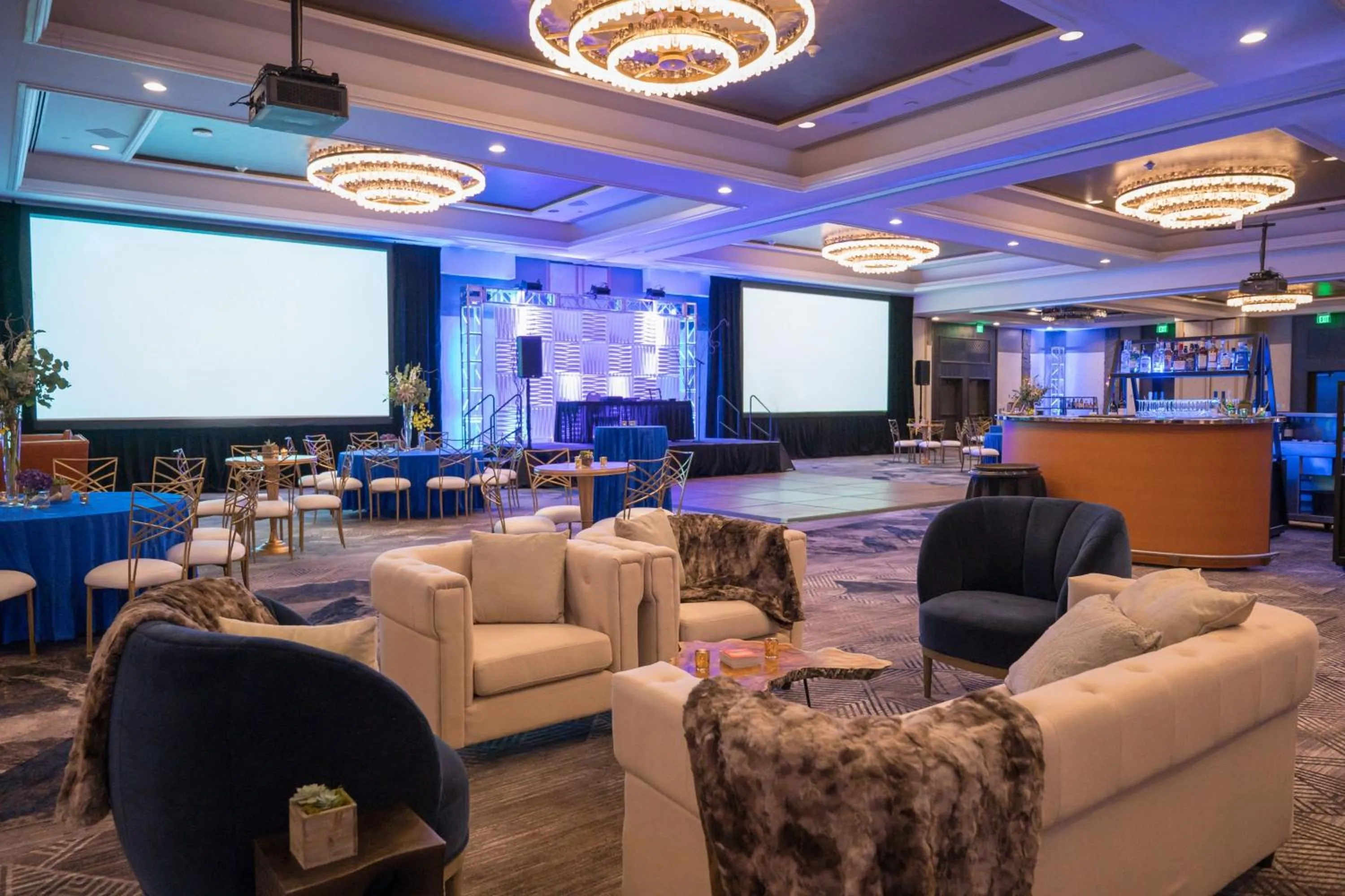 Lobby or reception in The Hythe, a Luxury Collection Resort, Vail