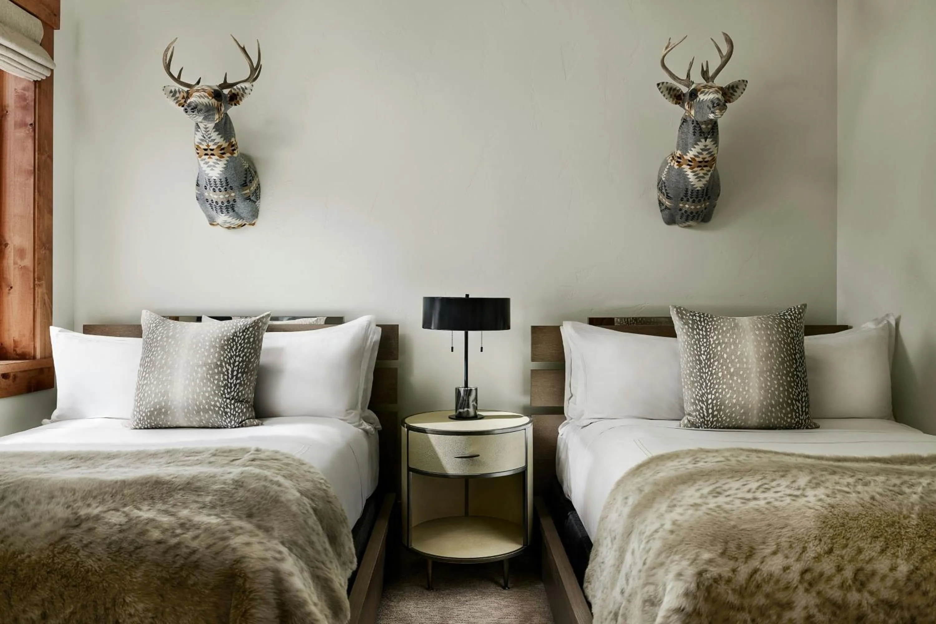 Photo of the whole room, Bed in The Hythe, a Luxury Collection Resort, Vail