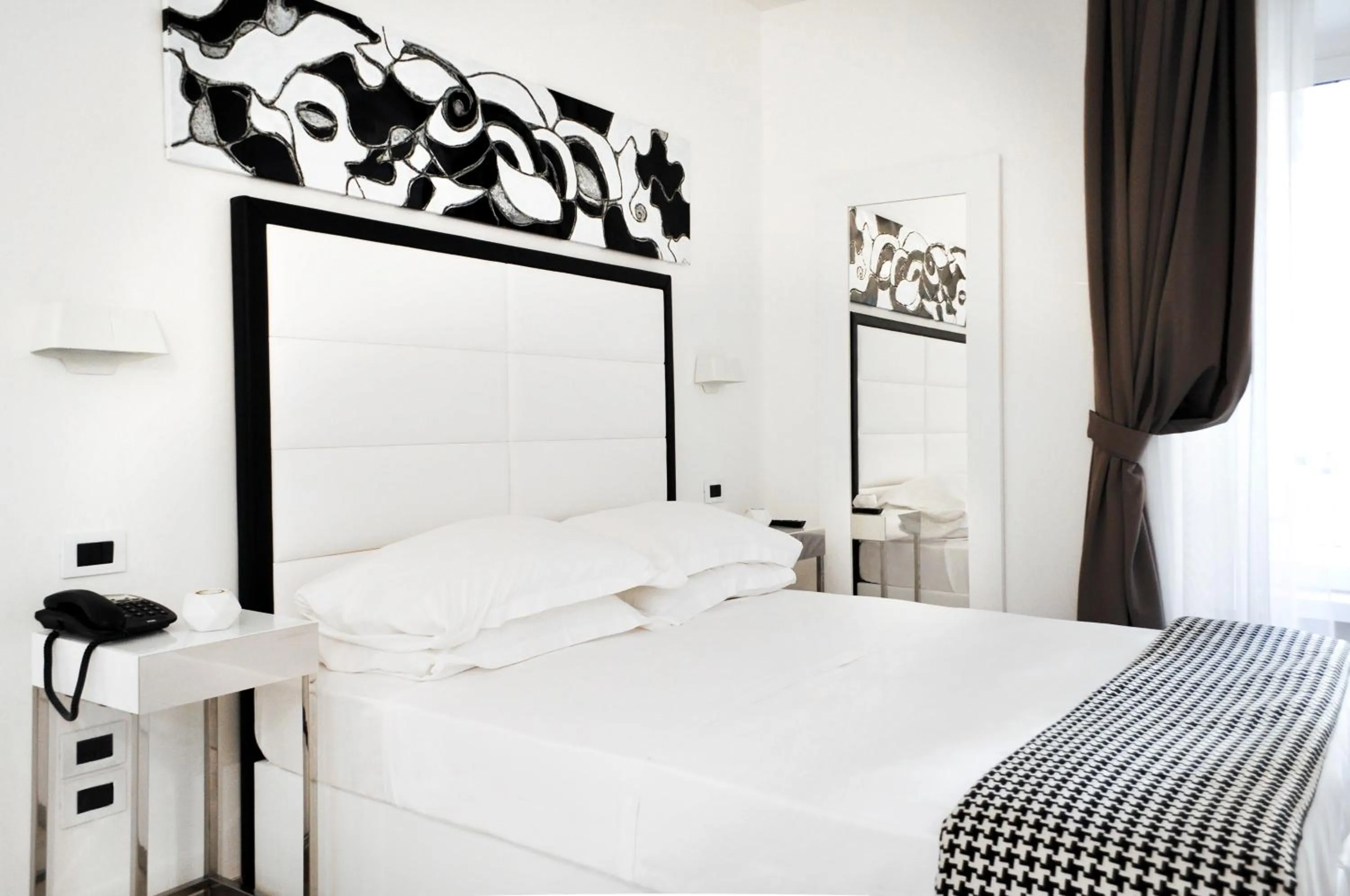 Bedroom, Bed in LHP Suite Roma Termini