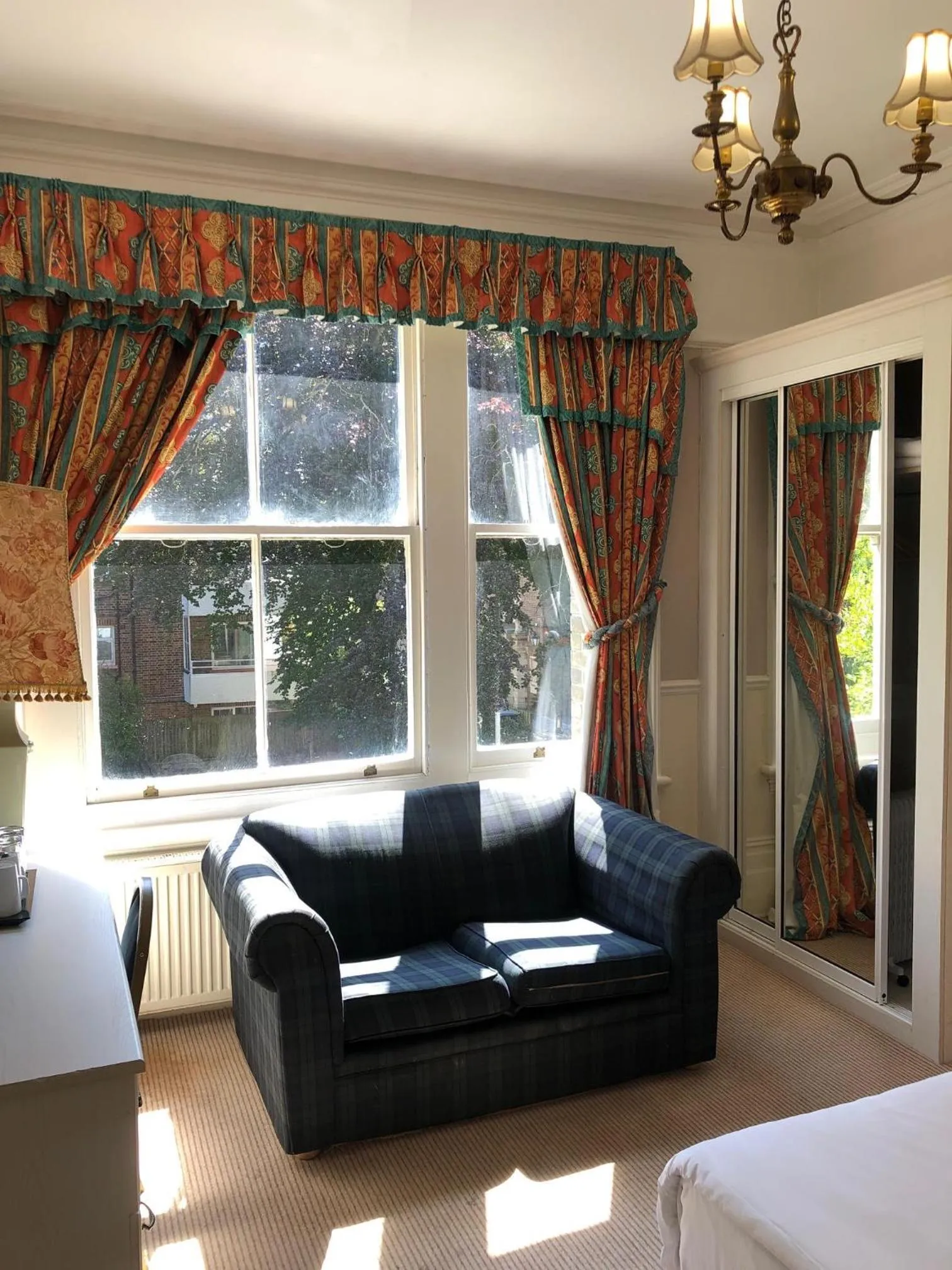 Bed in Albany, Brighton & Hove