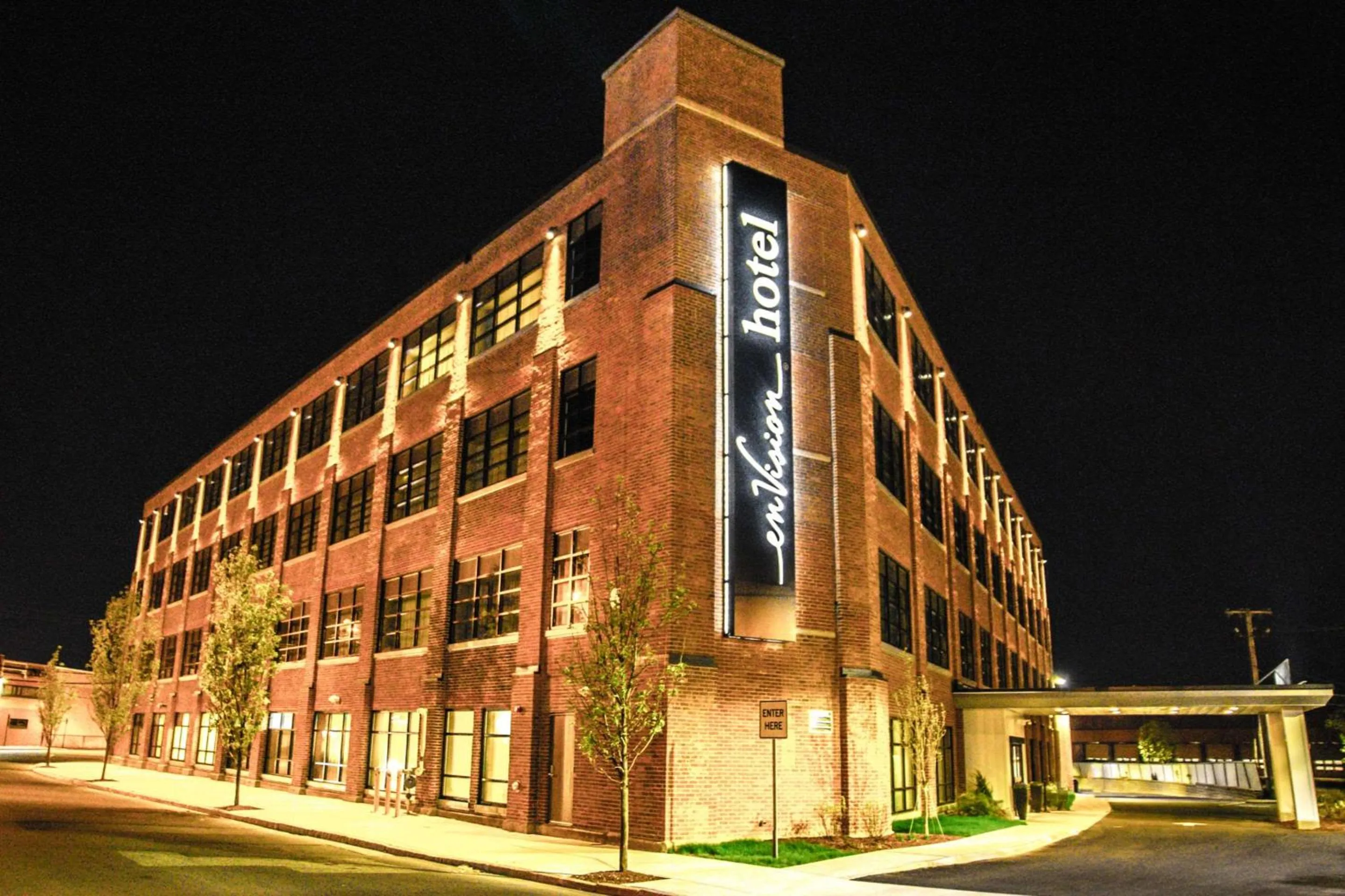 enVision Hotel Boston-Everett