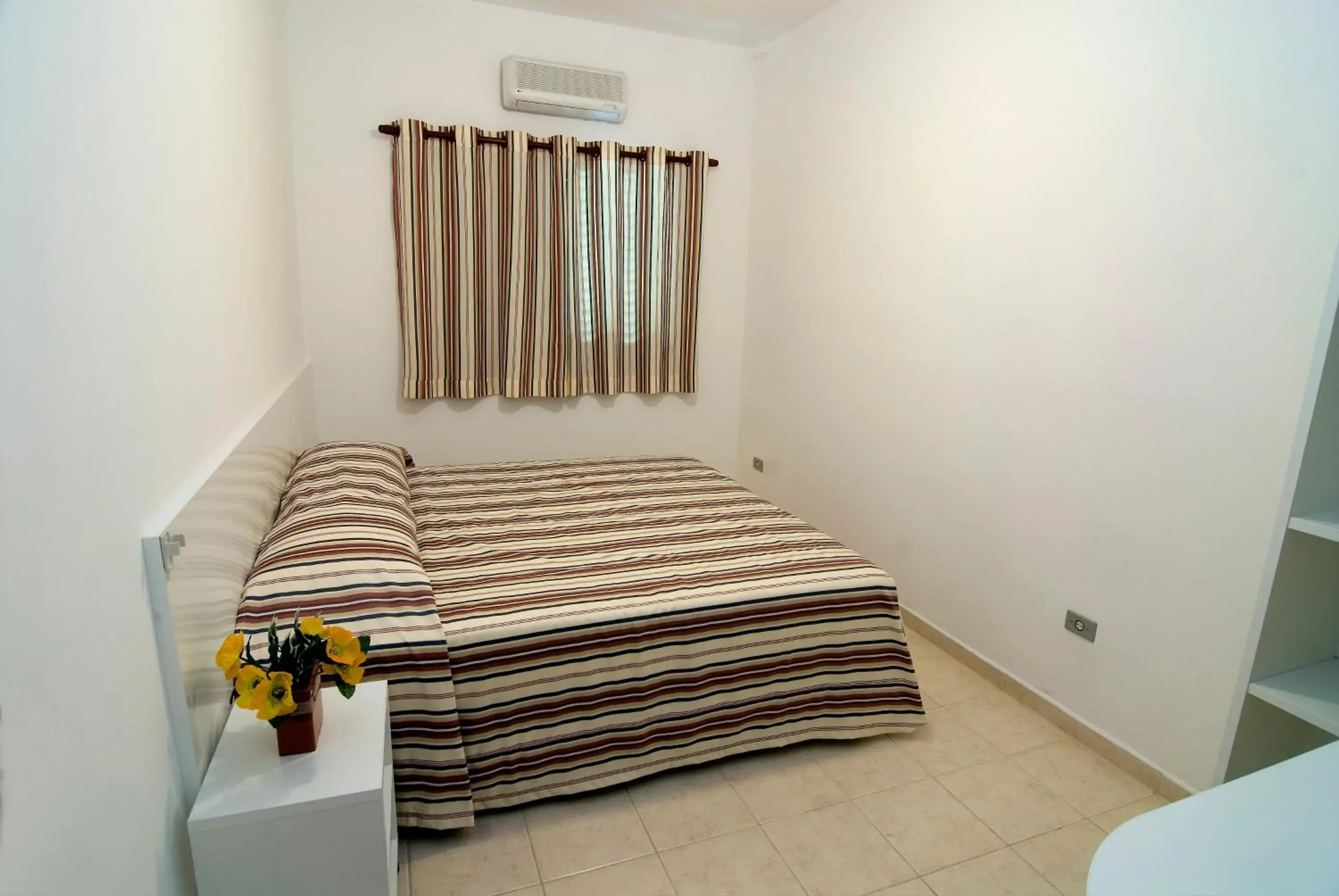 Standard Apartment - single occupancy in Bella Casa Flat Service Standard Apartment - single occupancy in Bella Casa Flat Service