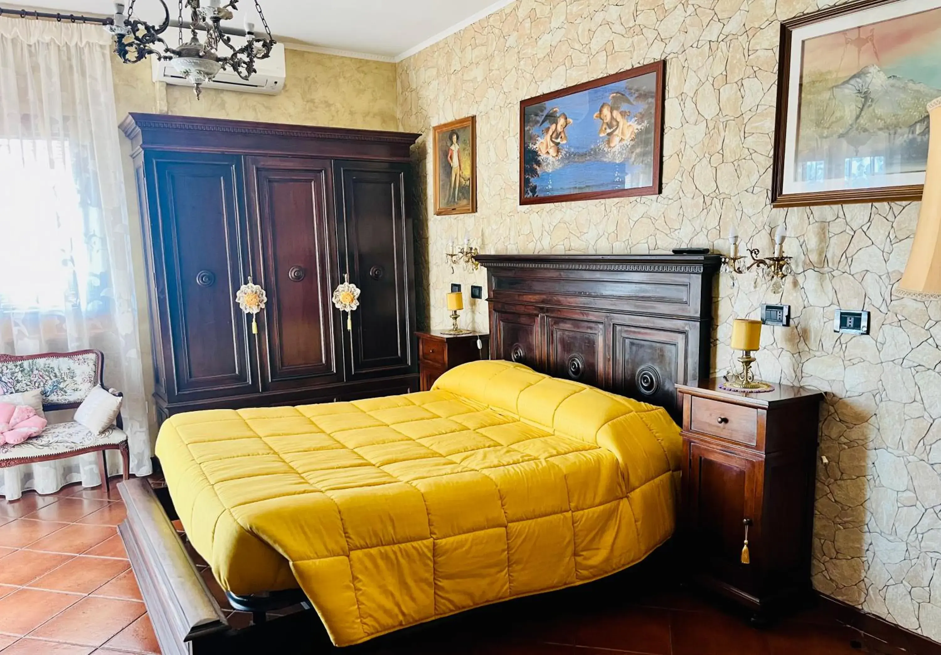 Queen Room with Garden View - single occupancy in La Mammola Bed&Breakfast Queen Room with Garden View - single occupancy in La Mammola Bed&Breakfast