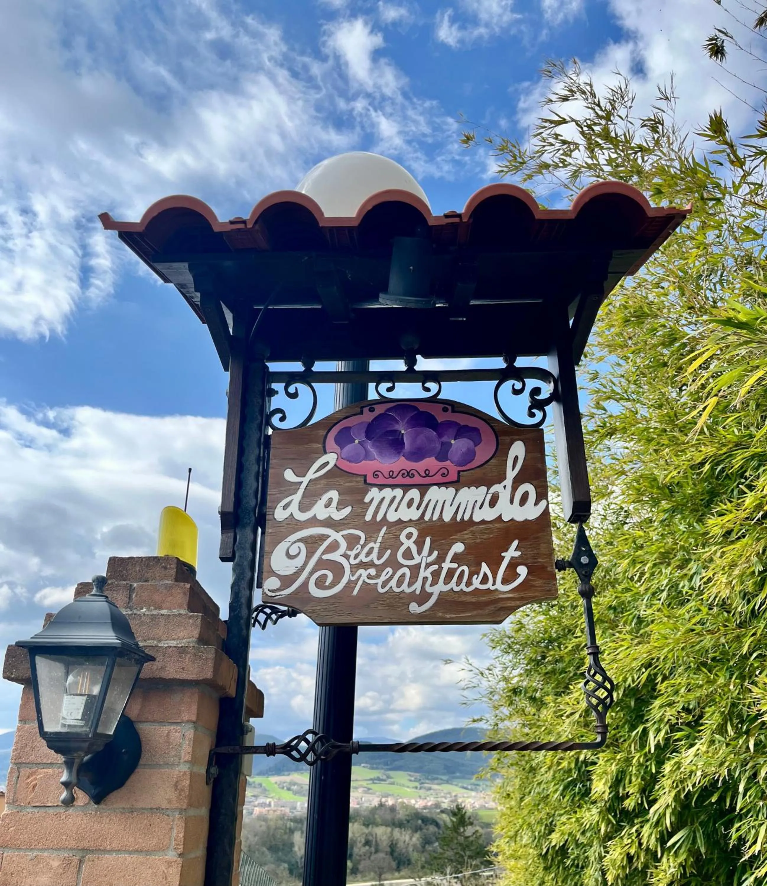 Property logo or sign in La Mammola Bed&Breakfast