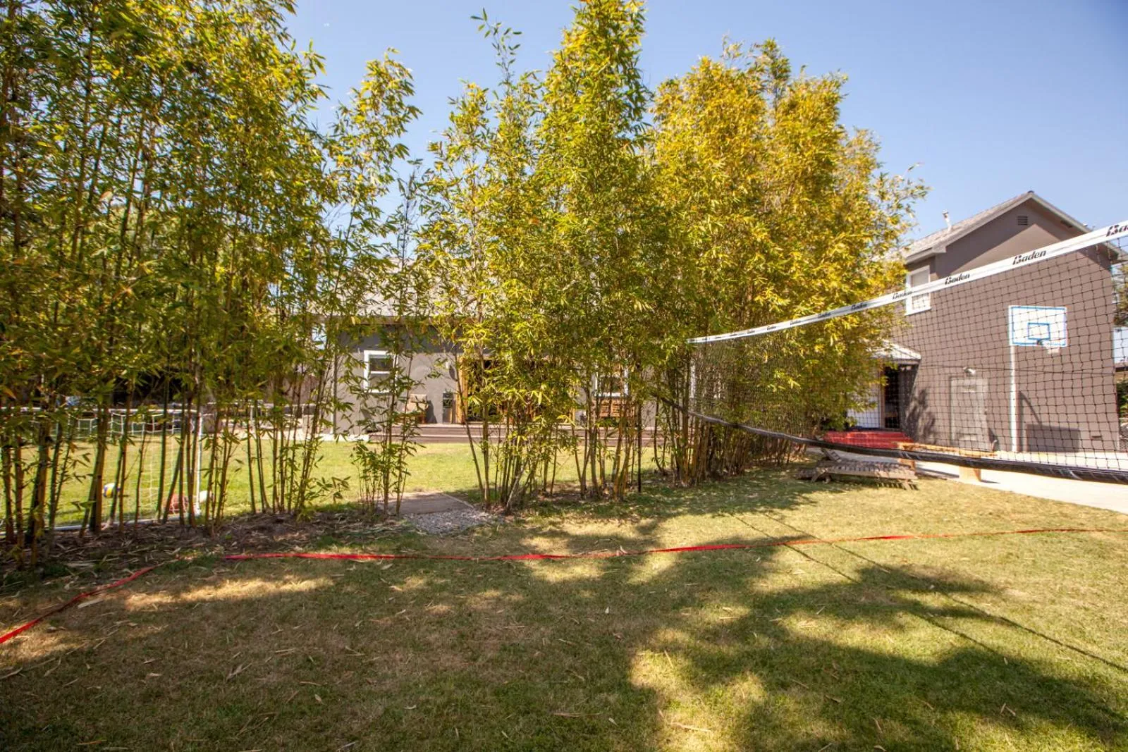 Property building, Garden in PodShare Venice