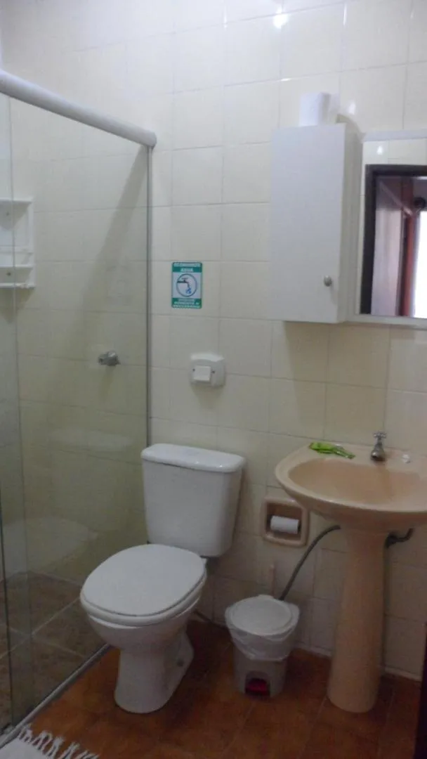 Shower in Apart Hotel La Cabana