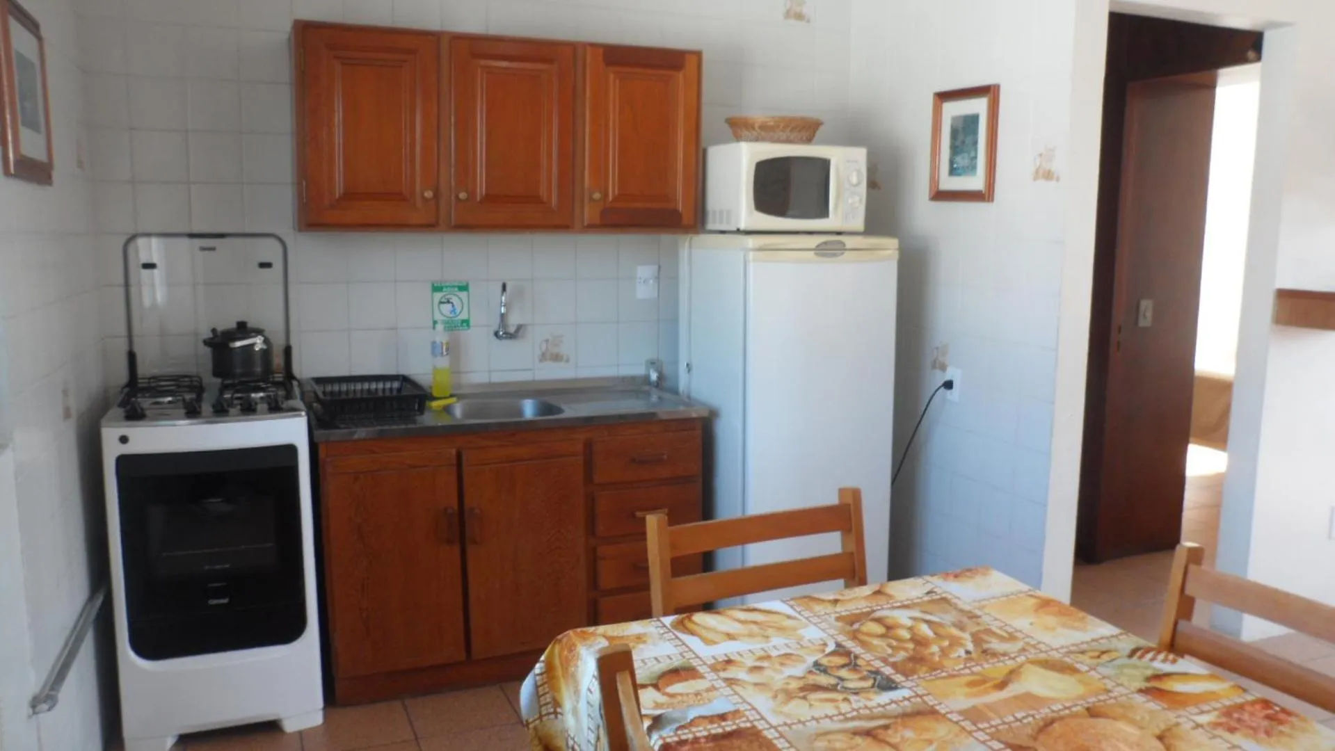 Dining area in Apart Hotel La Cabana